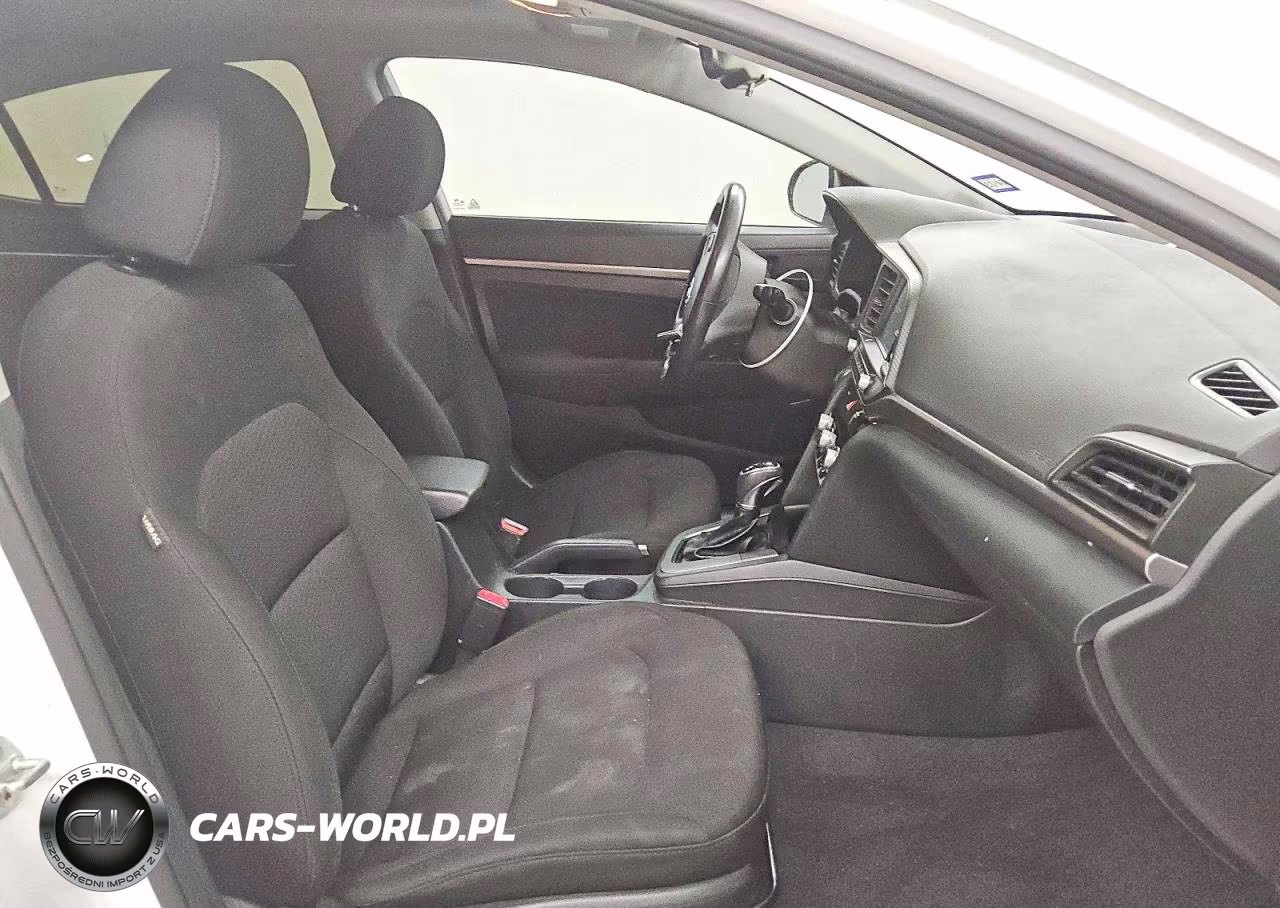 2020 Hyundai Elantra Value Edition VIN:5NPD84LF4LH551198 - 13