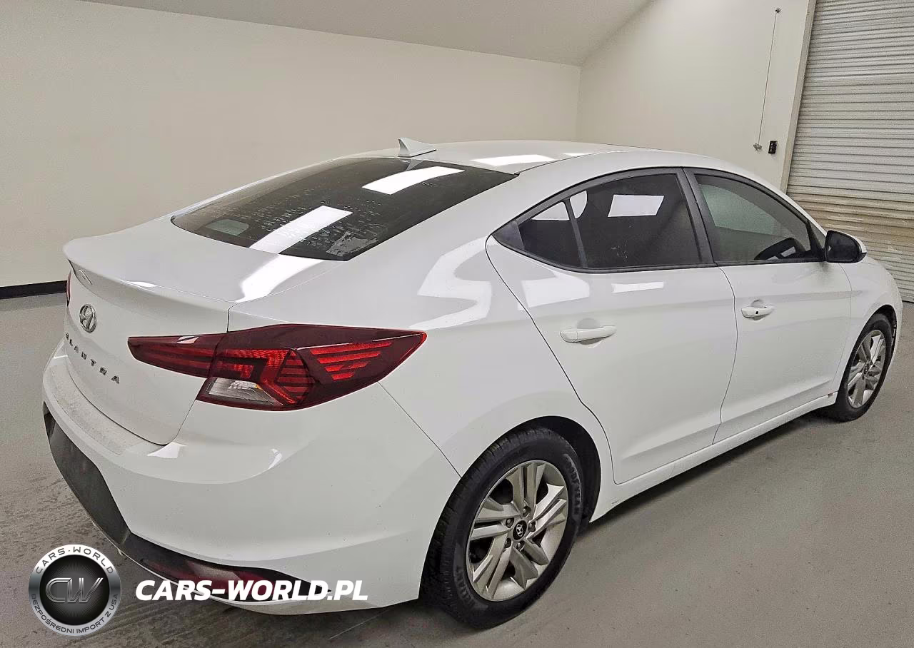 2020 Hyundai Elantra Value Edition VIN:5NPD84LF4LH551198 - 3