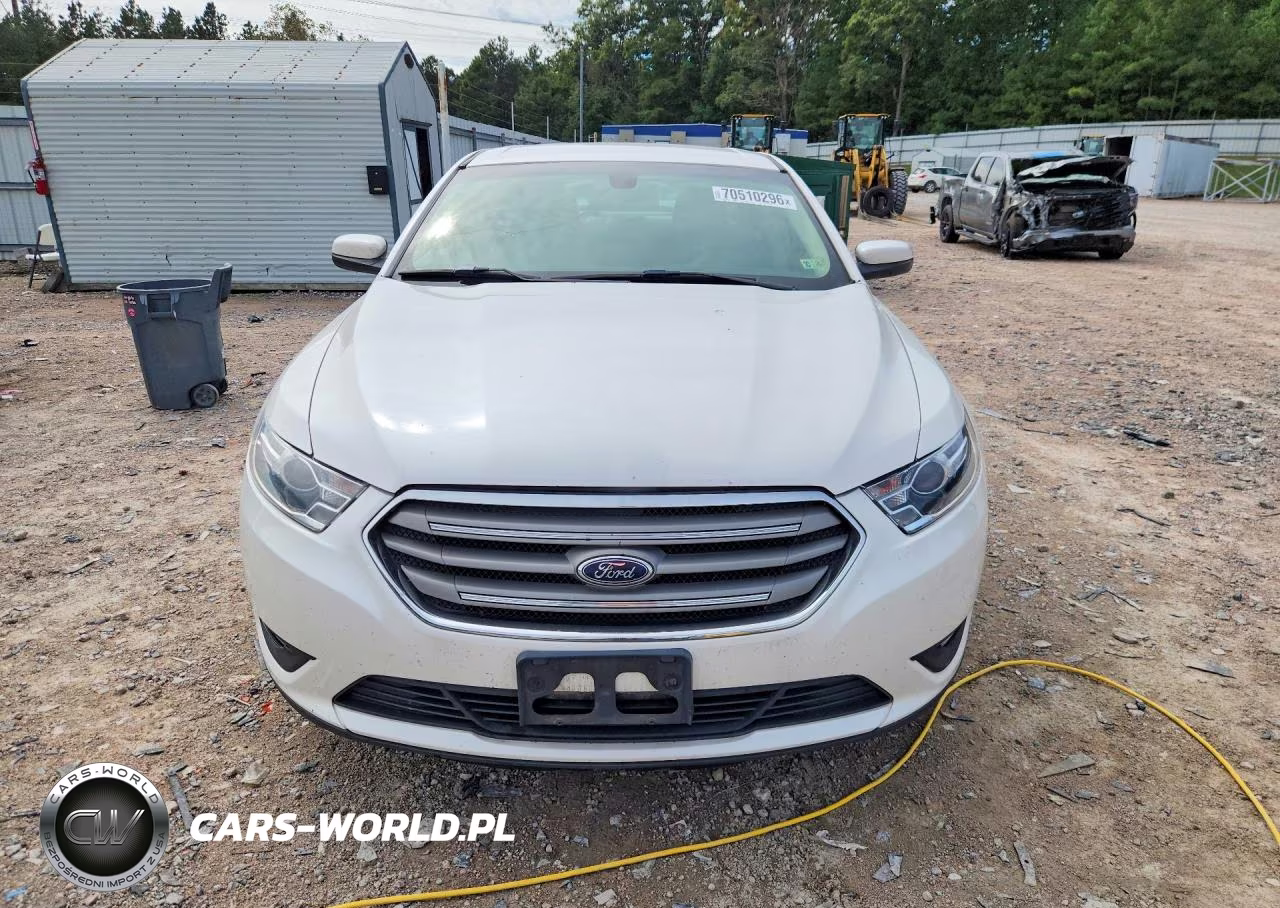 2017 Ford Taurus Sel VIN:1FAHP2E89HG146172 - 5