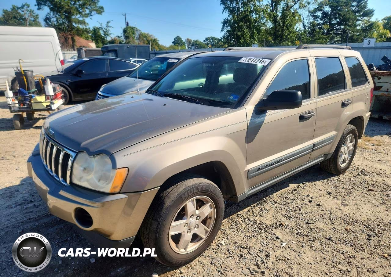 2005 Jeep Grand Cherokee Laredo