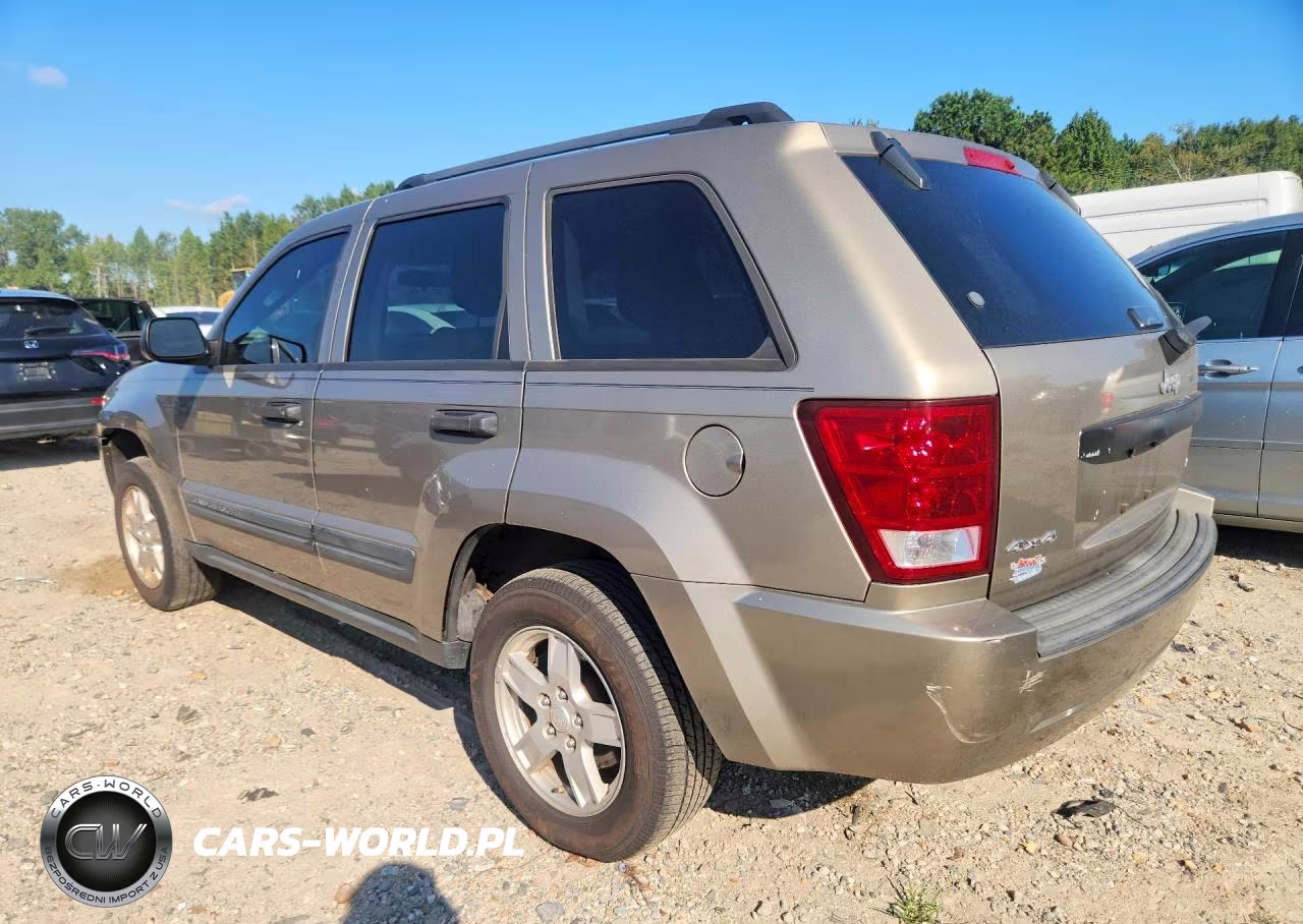 2005 Jeep Grand Cherokee Laredo VIN:1J8GR48K05C609587 - 2