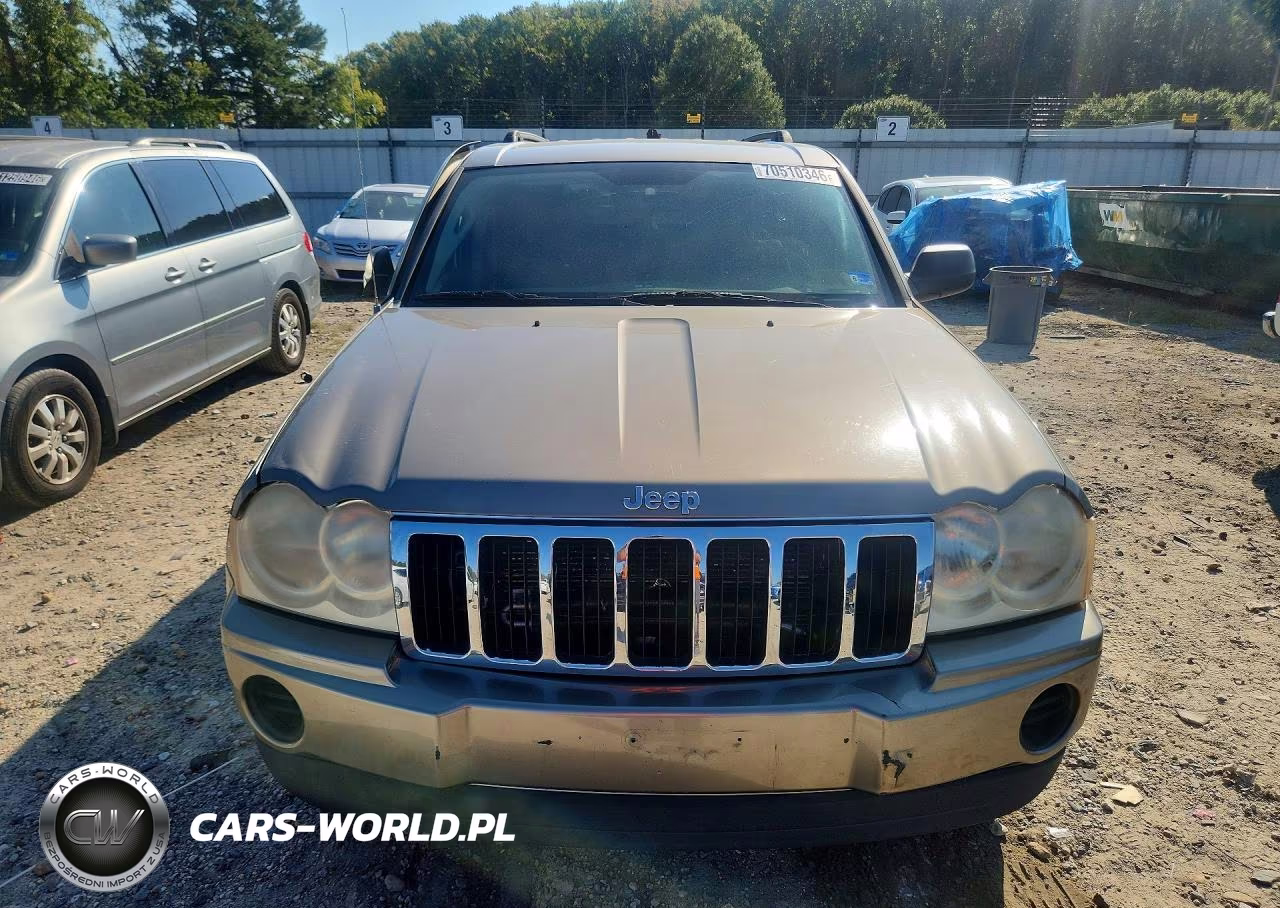 2005 Jeep Grand Cherokee Laredo VIN:1J8GR48K05C609587 - 5