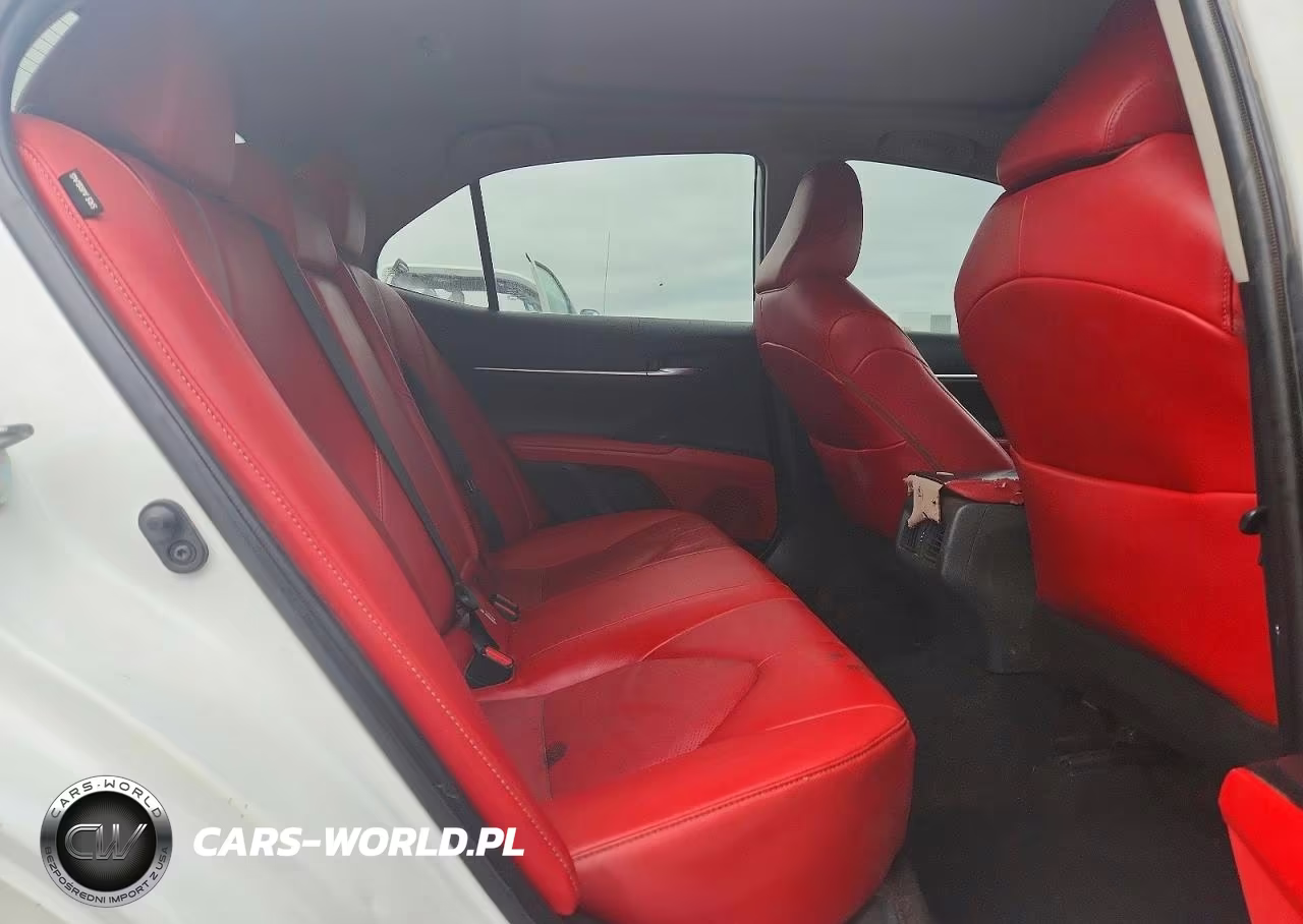 2022 Toyota Camry Xse VIN:4T1K61AKXNU024900 - 10
