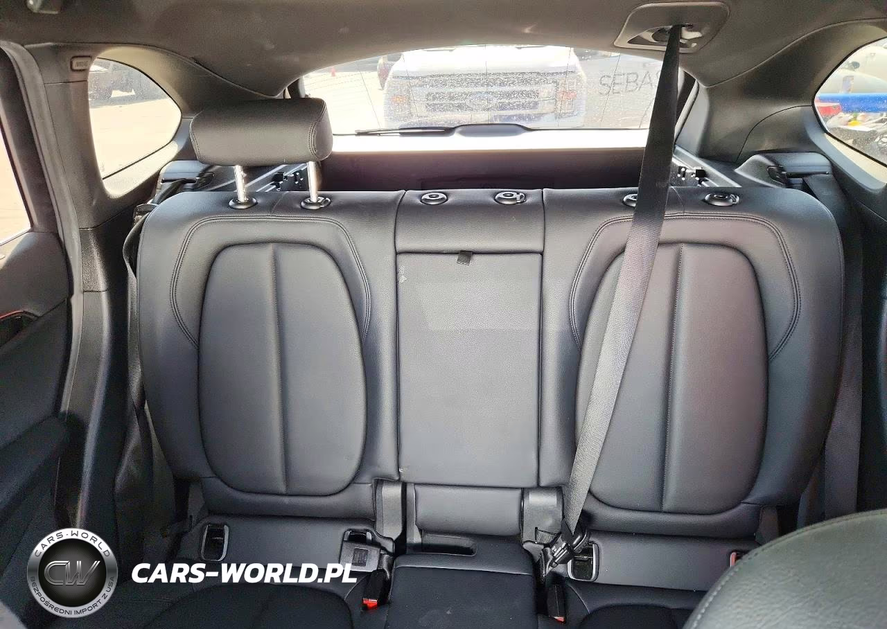 2017 BMW X1 Sdrive28I VIN:WBXHU7C32H5H37095 - 10