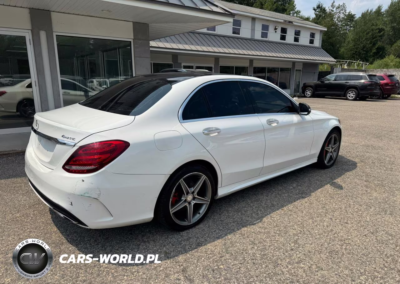 2015 Mercedes-Benz C 300 4Matic VIN:55SWF4KB9FU000313 - 4