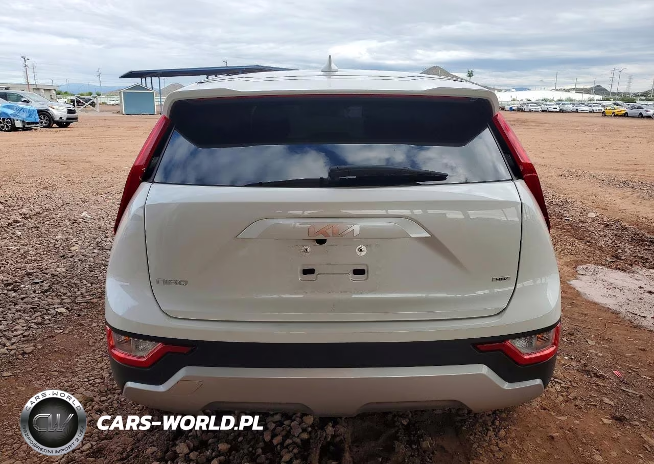 2026 Kia Niro Lx VIN:KNDCP3LE3T5371677 - 6