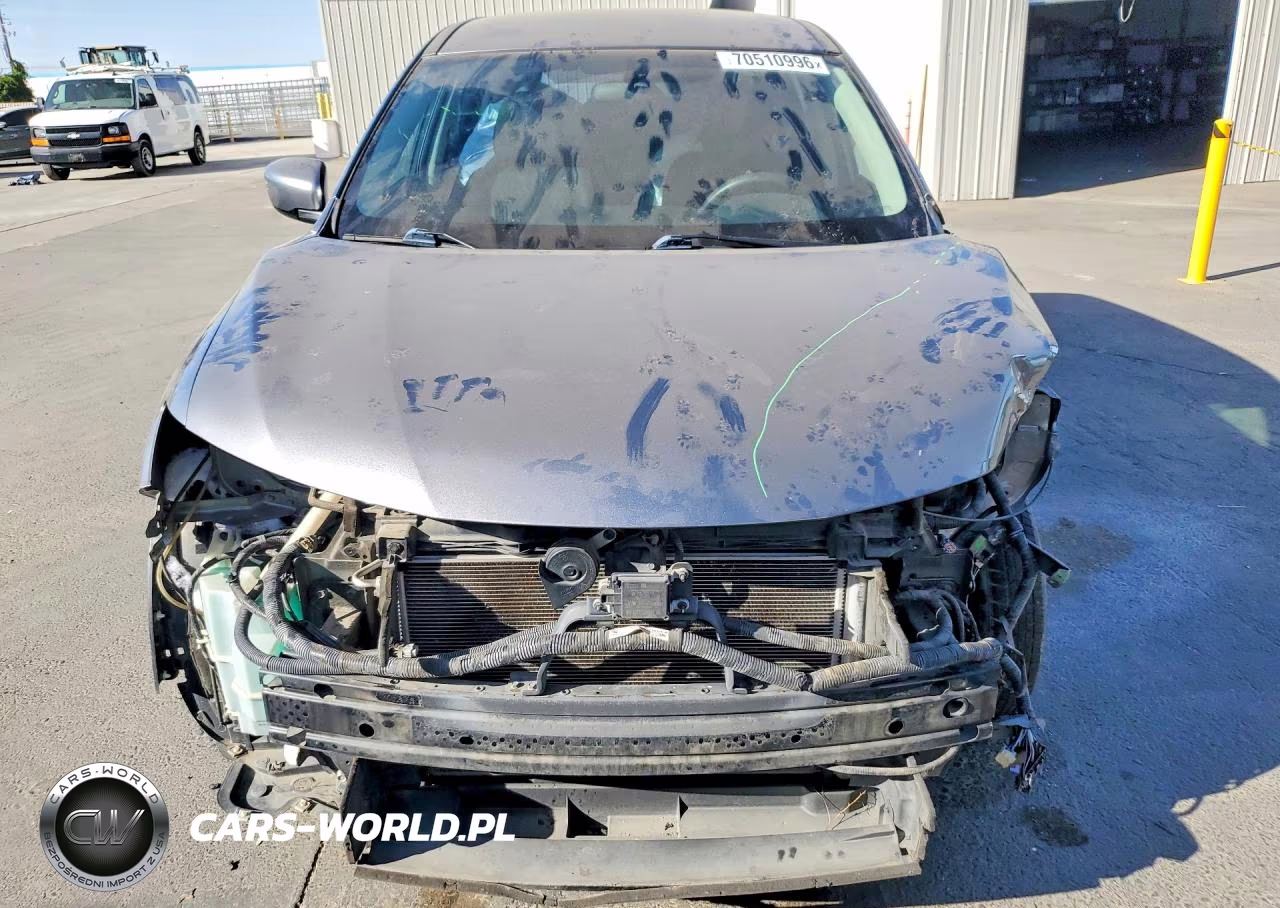 2017 Nissan Rogue S VIN:KNMAT2MT3HP574512 - 5