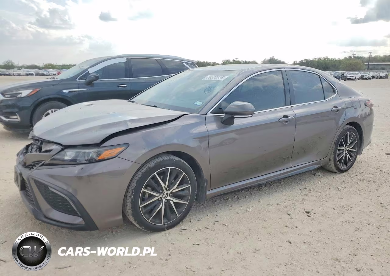 2023 Toyota Camry Se