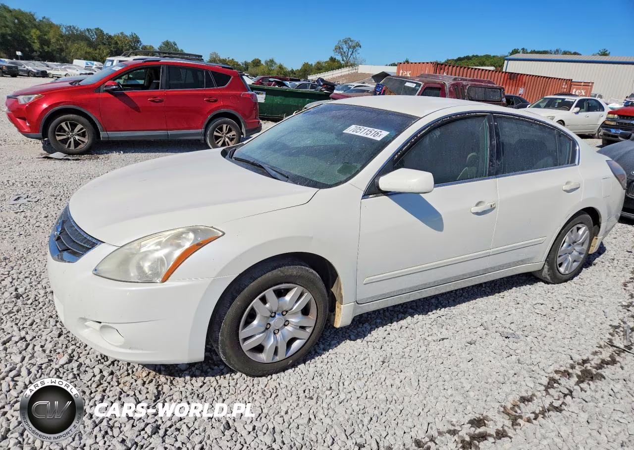 2010 Nissan Altima 2.5 – zdjęcie 1 z 12