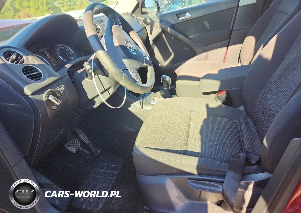 2014 Volkswagen Tiguan S VIN:WVGAV3AX7EW117741 - 7