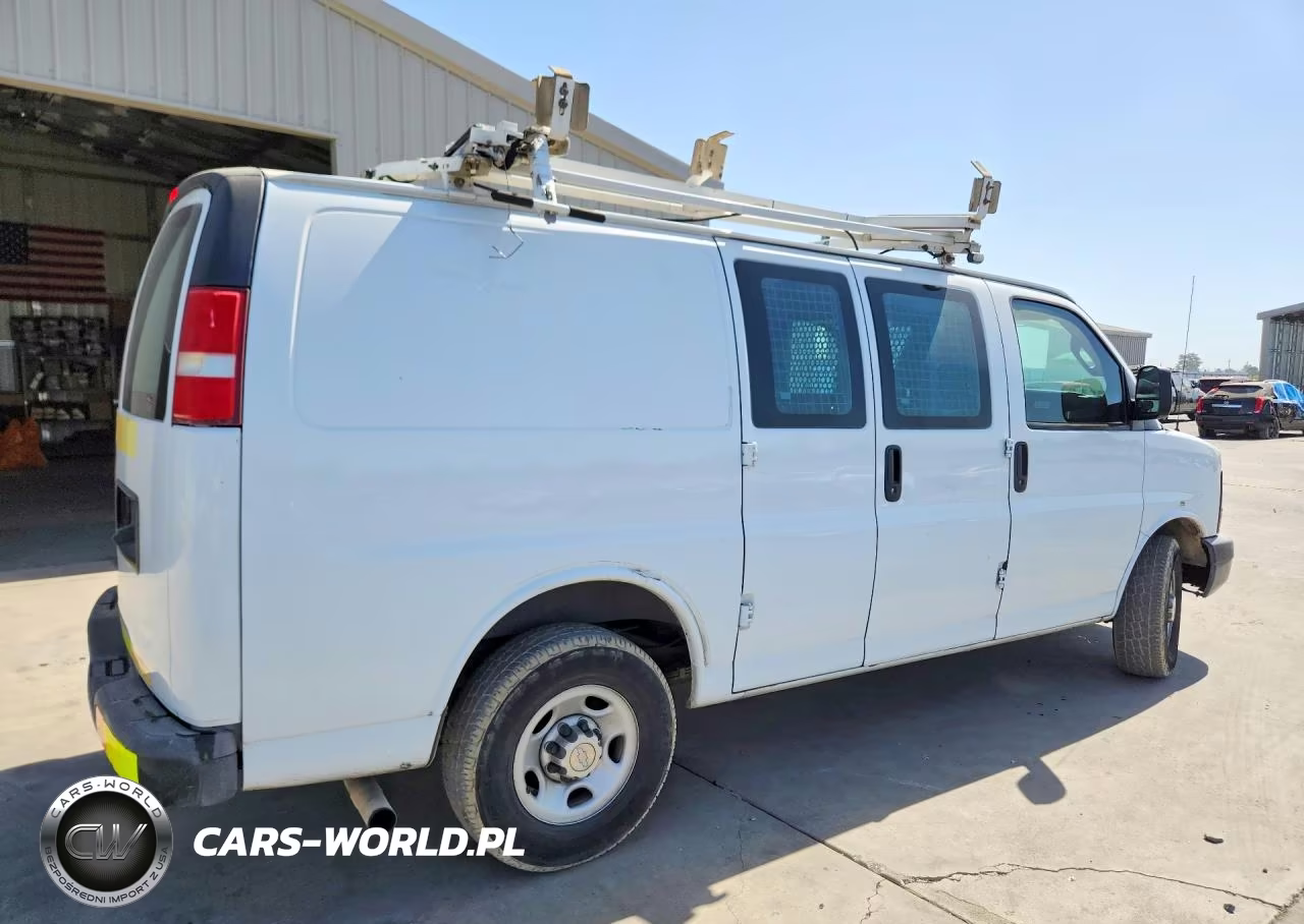 2016 Chevrolet Express G2500 VIN:1GCWGAFF0G1198185 - 3