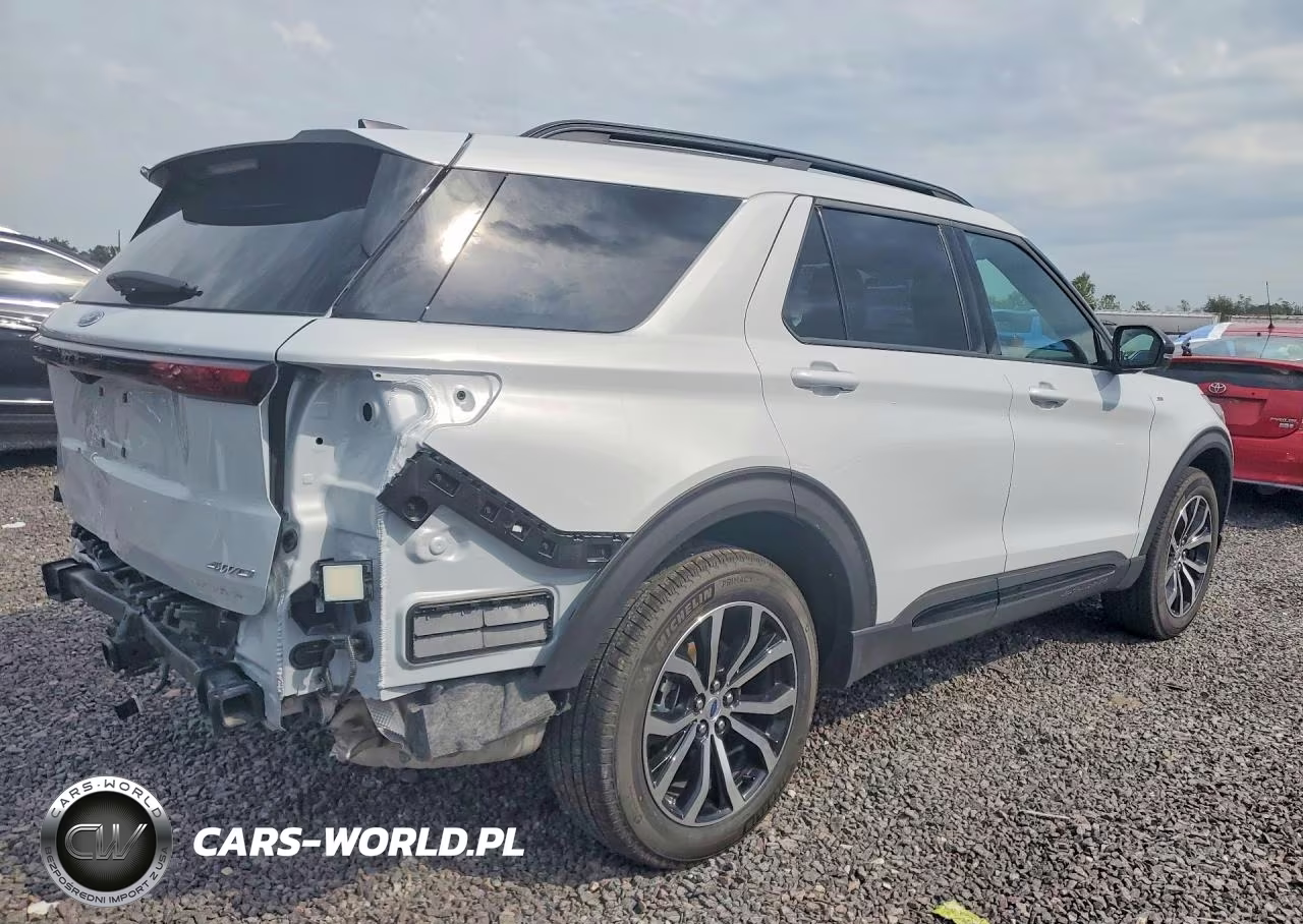 2026 Ford Explorer St-Line VIN:1FMUK8KH6TGB52935 - 3