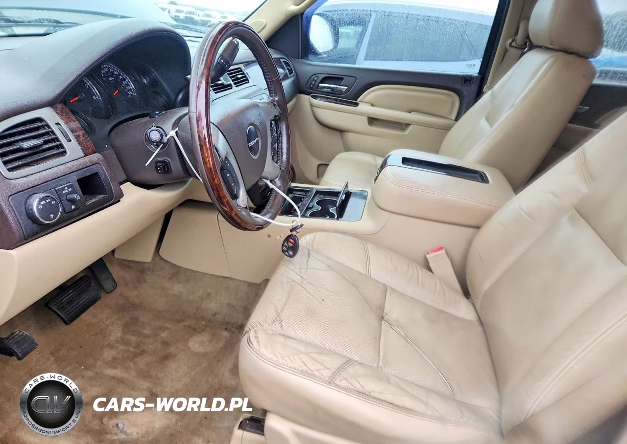 2011 GMC Yukon Denali VIN:1GKS2EEF7BR290611 - 7