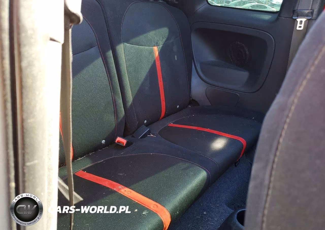 2015 Fiat 500 Abarth VIN:3C3CFFJH4FT570862 - 10