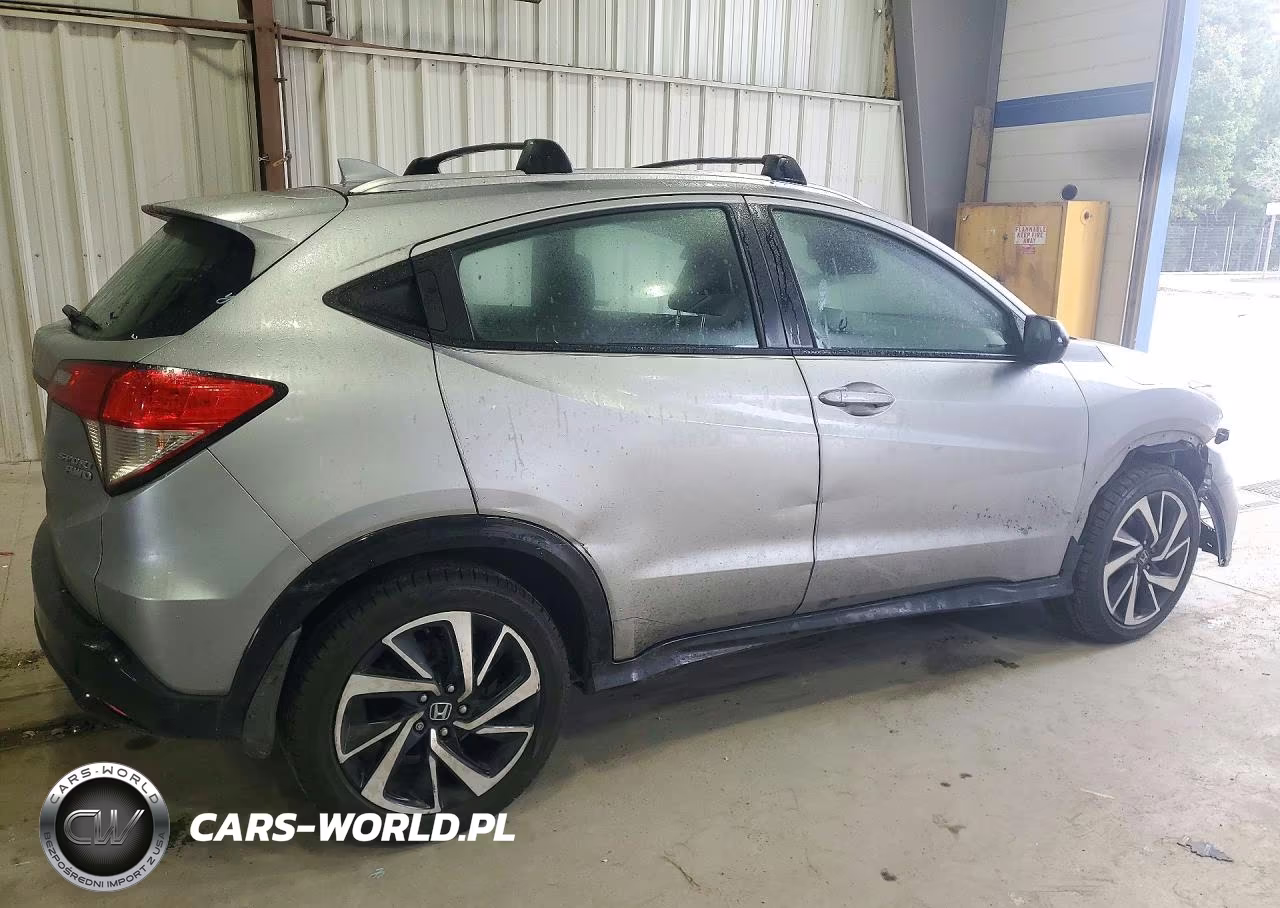 2019 Honda Hr-V Sport VIN:3CZRU6H17KG716530 - 3