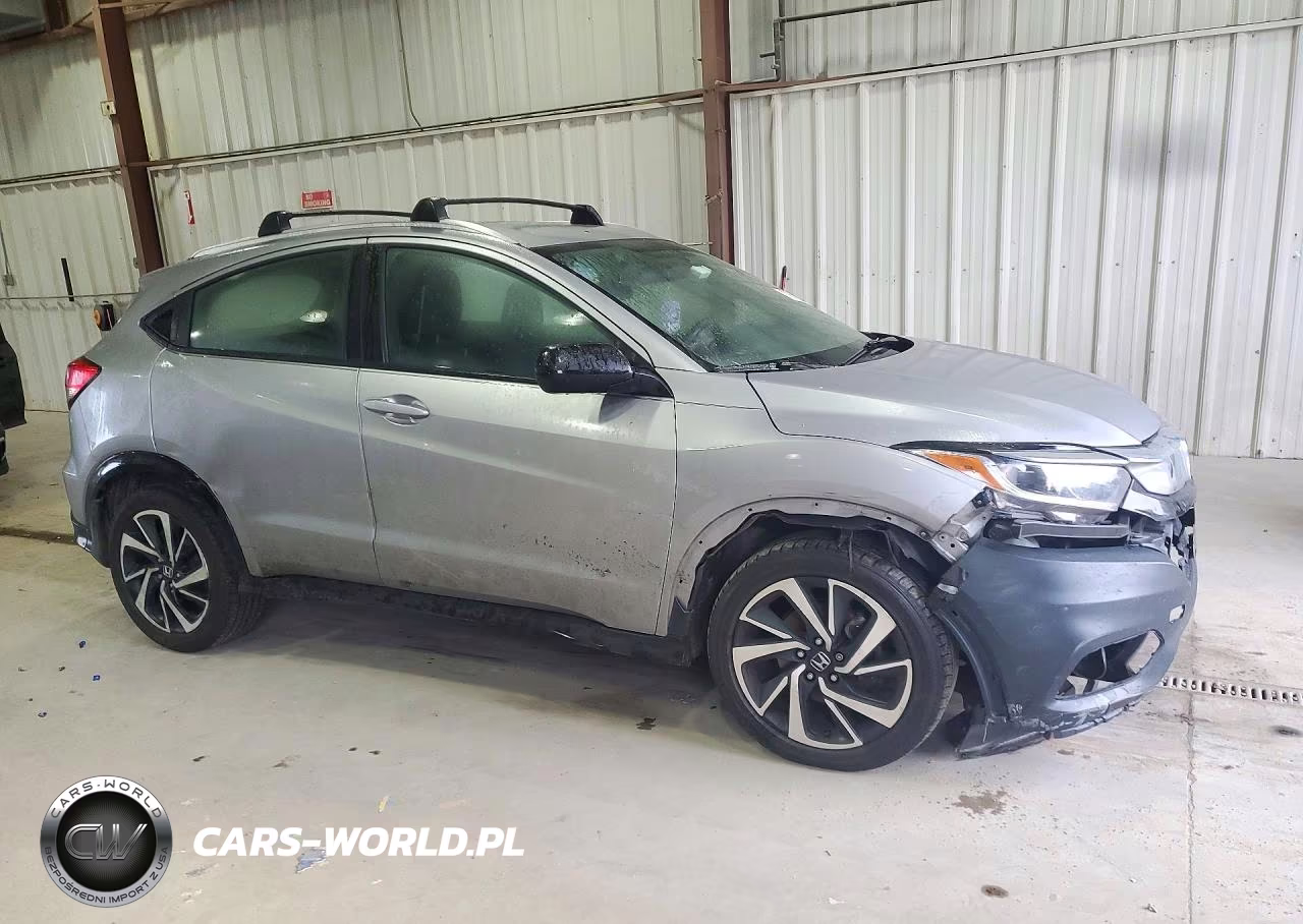 2019 Honda Hr-V Sport VIN:3CZRU6H17KG716530 - 4