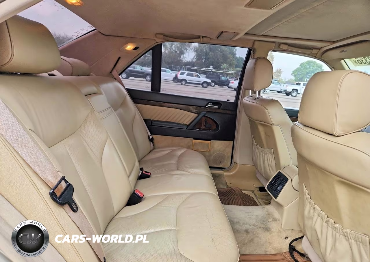 1994 Mercedes-Benz S 500 VIN:WDBGA51E7RA161423 - 10