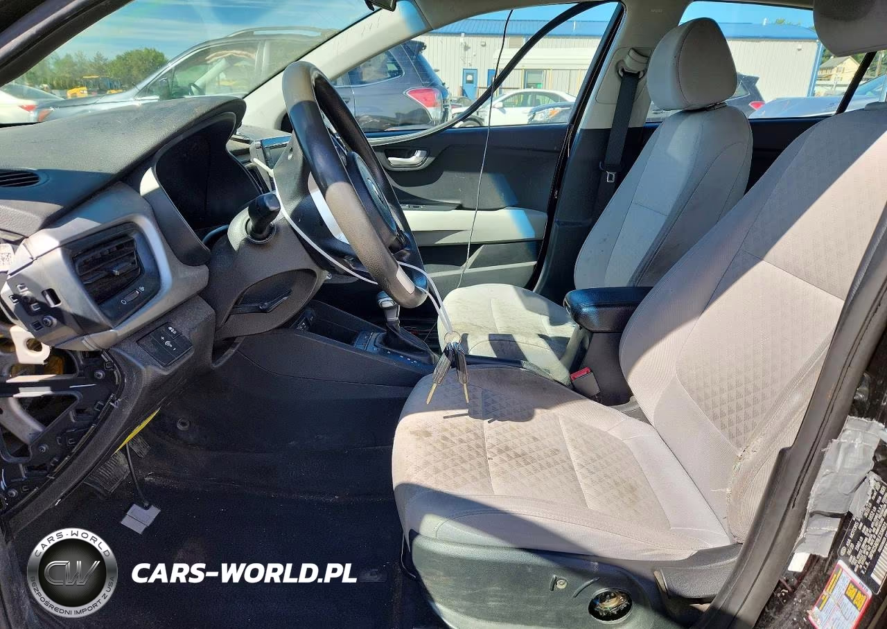 2020 Kia Rio 5-Door S VIN:3KPA25AD9LE334021 - 7