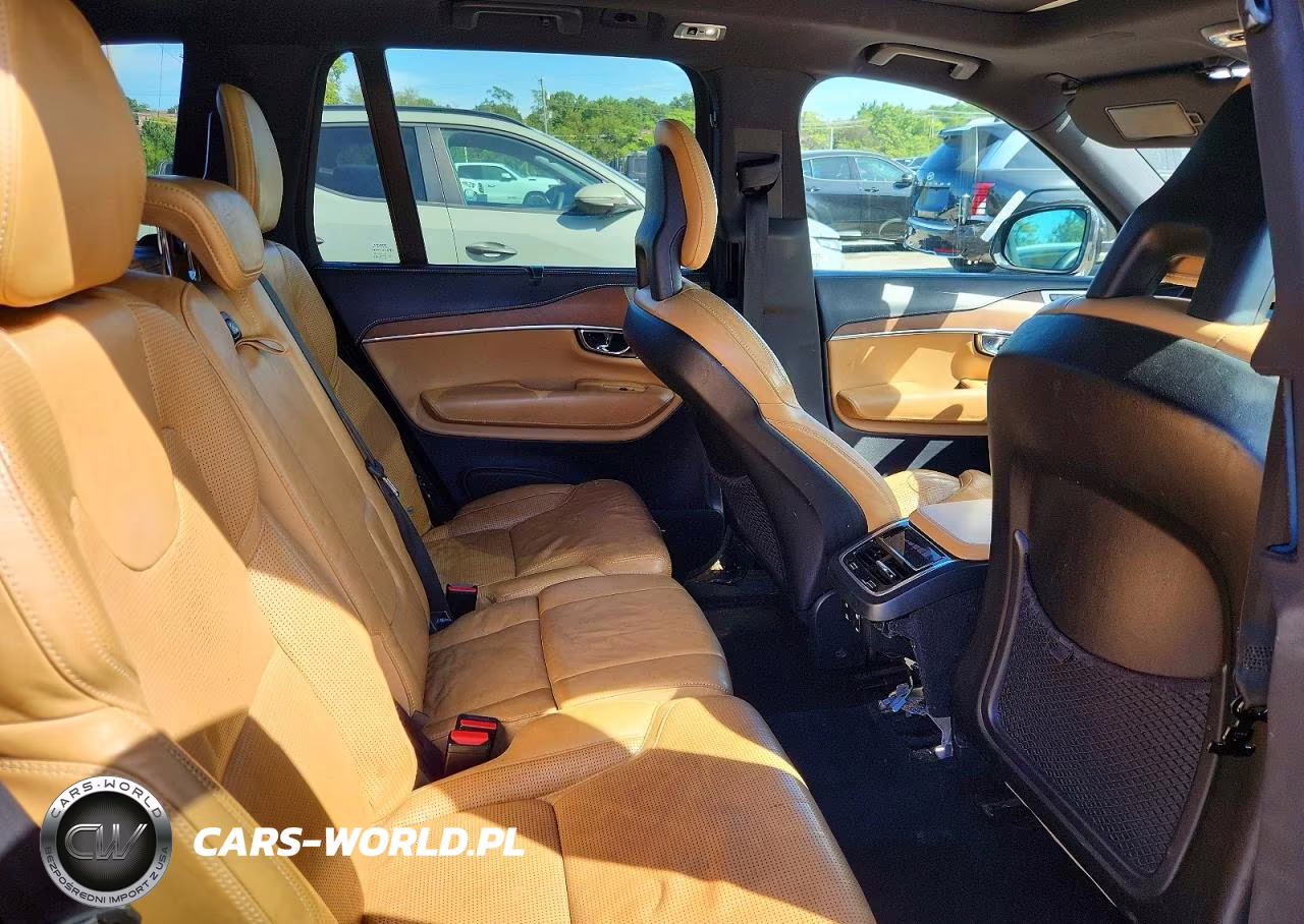 2016 Volvo Xc90 T6 VIN:YV4A22PN9G1003377 - 11