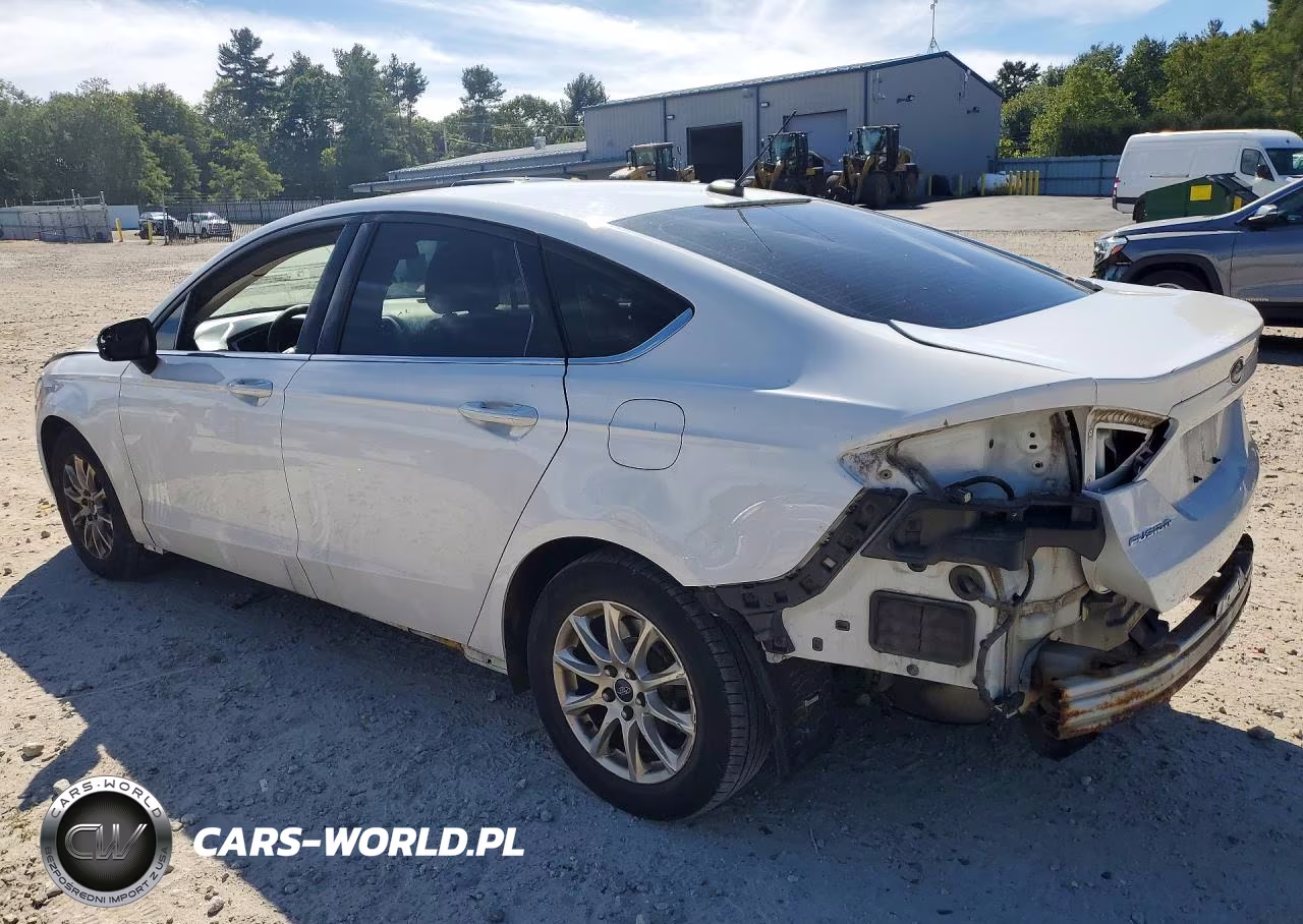 2015 Ford Fusion S VIN:3FA6P0G76FR299369 - 2