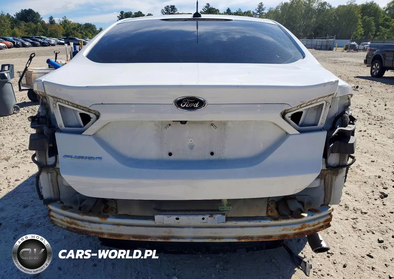 2015 Ford Fusion S VIN:3FA6P0G76FR299369 - 6