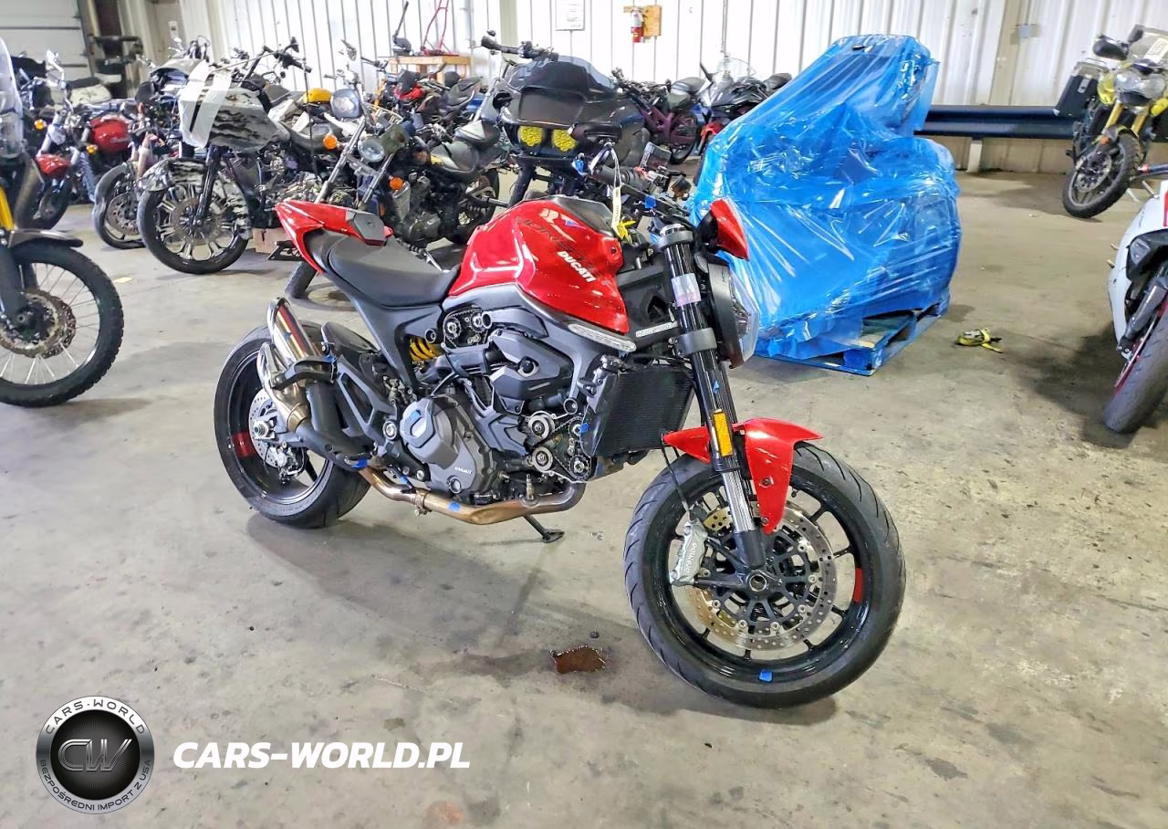 2024 Ducati Monster