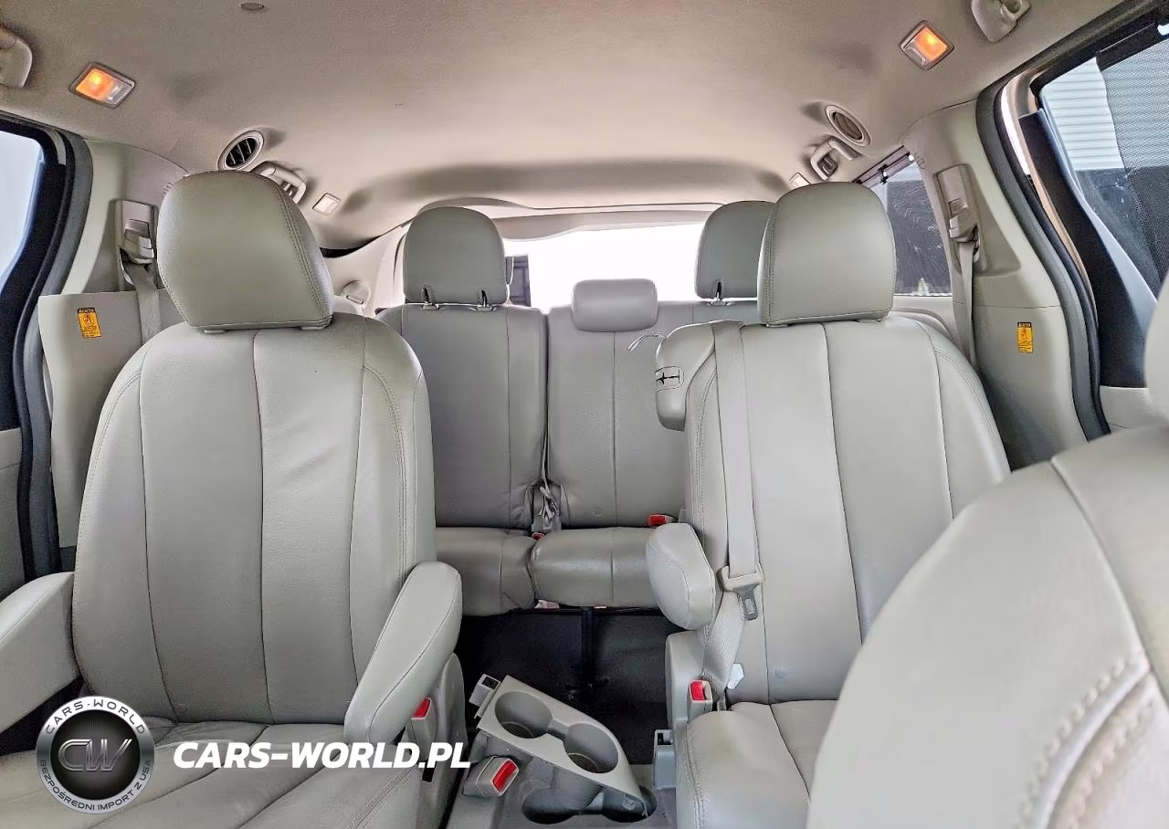 2011 Toyota Sienna Le VIN:5TDKK3DC0BS122222 - 10