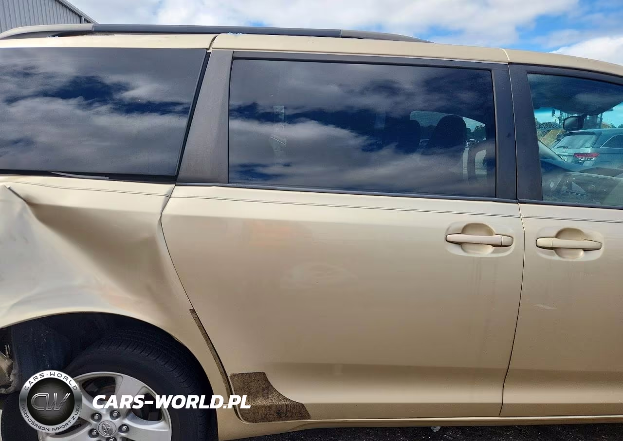 2011 Toyota Sienna Le VIN:5TDKK3DC0BS122222 - 11