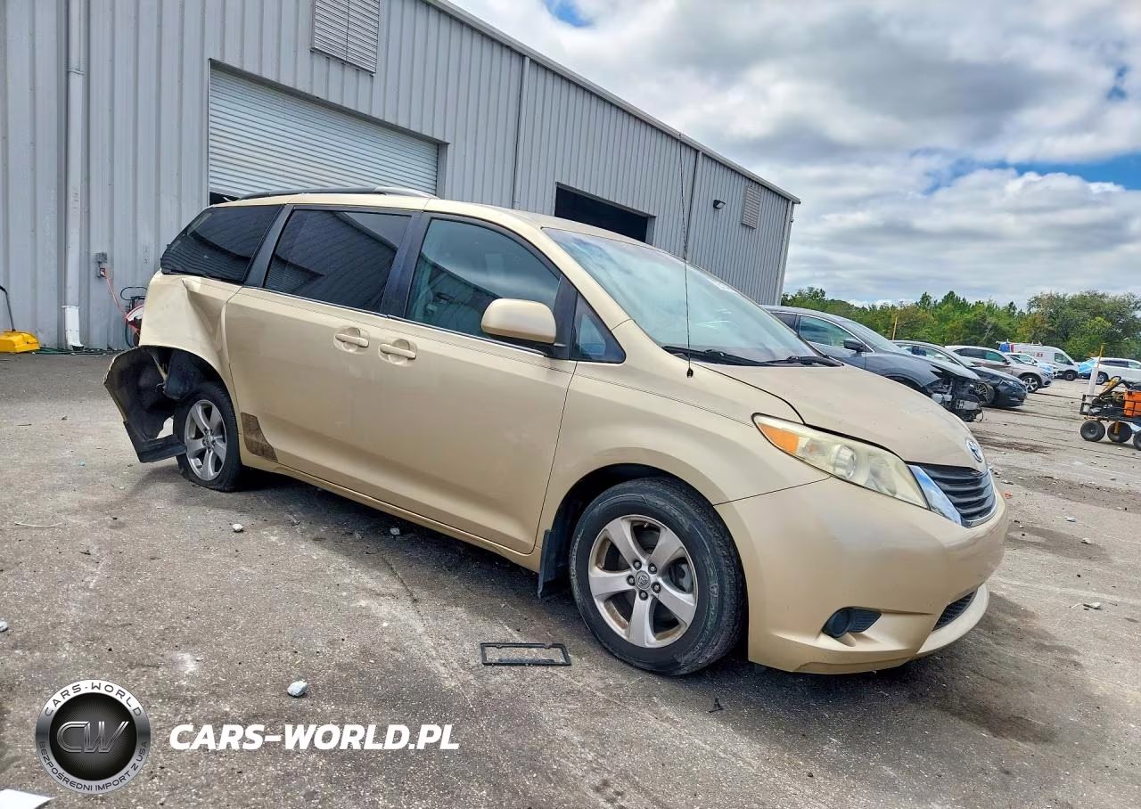 2011 Toyota Sienna Le VIN:5TDKK3DC0BS122222 - 4