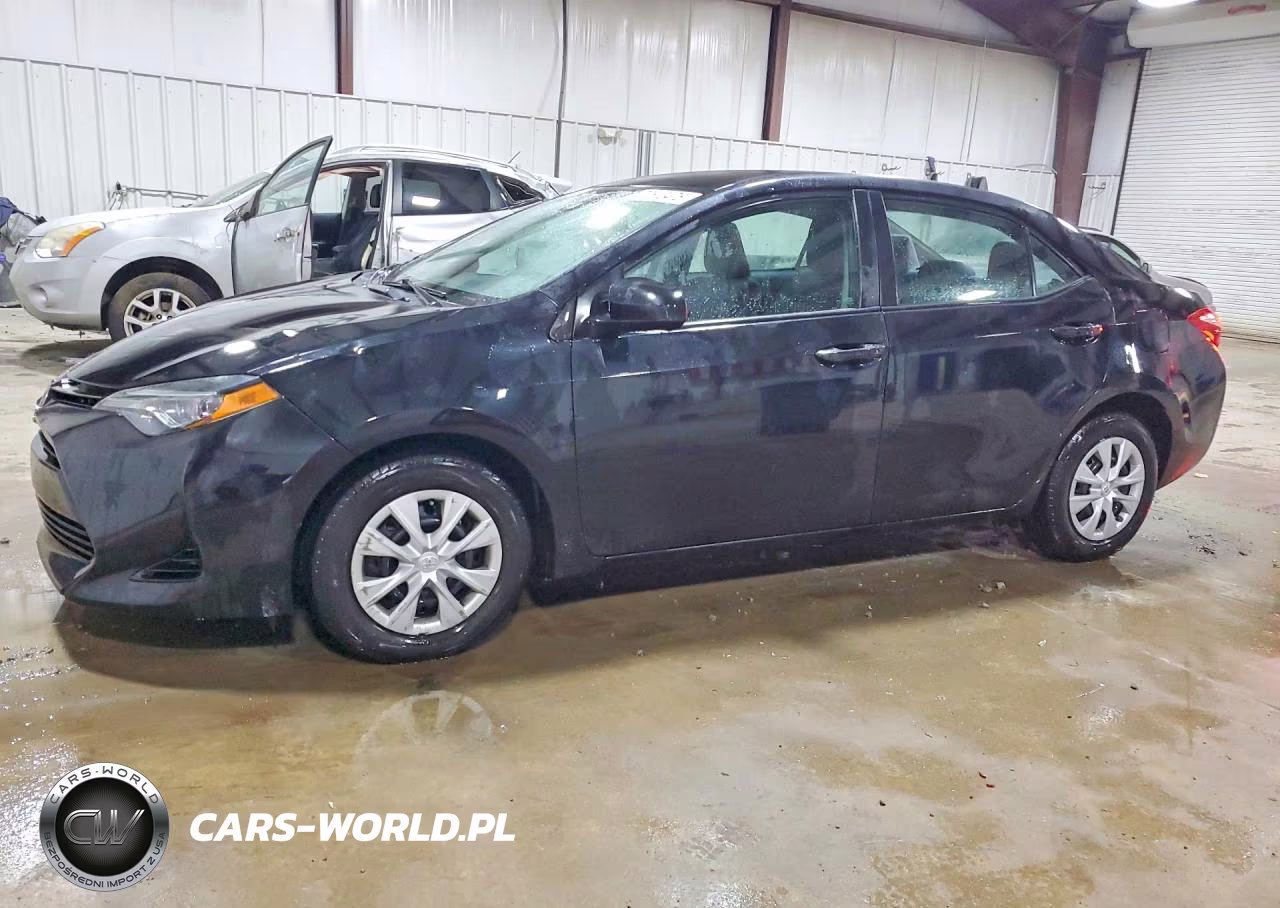 2018 Toyota Corolla L VIN:2T1BURHEXJC981253 - 1