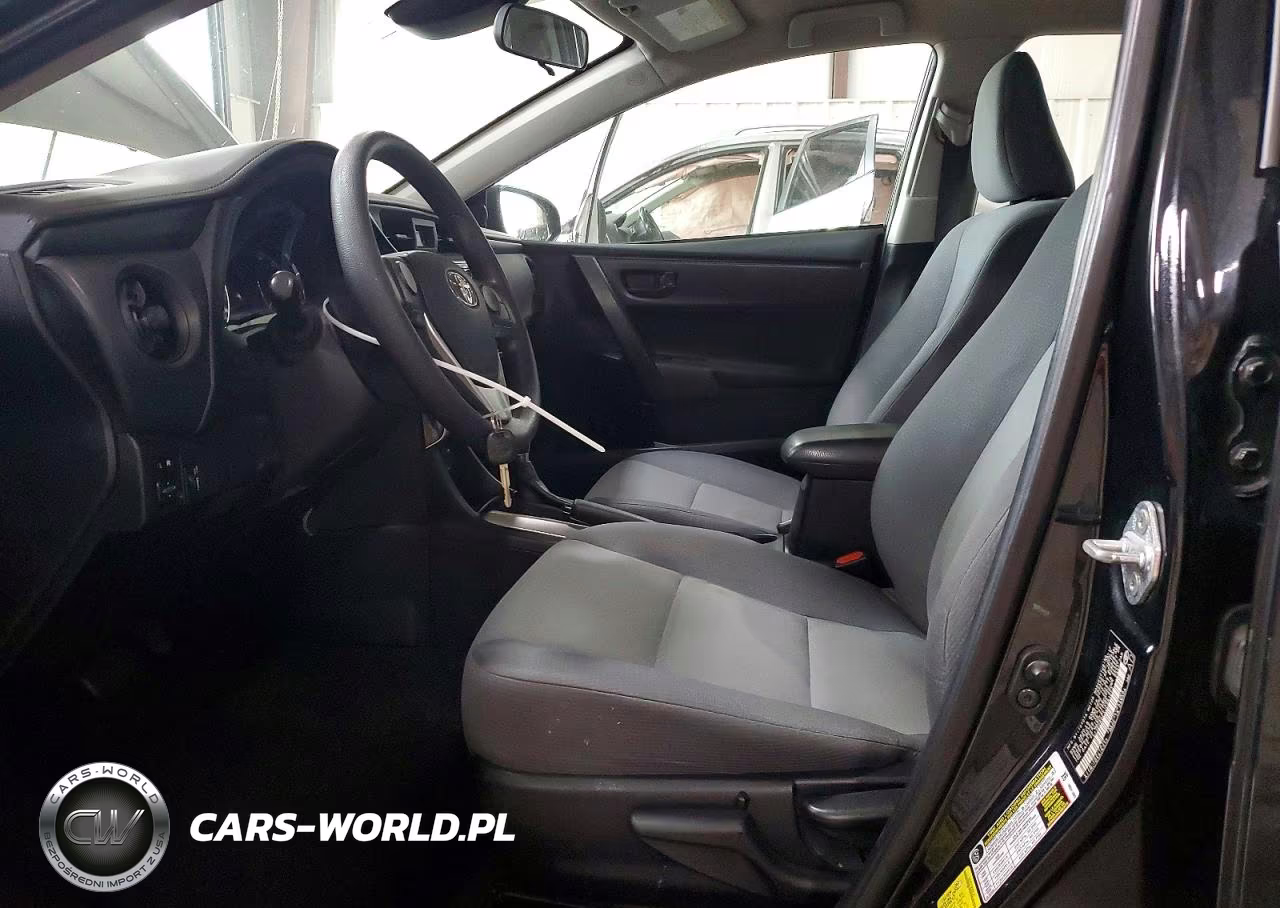 2018 Toyota Corolla L VIN:2T1BURHEXJC981253 - 7