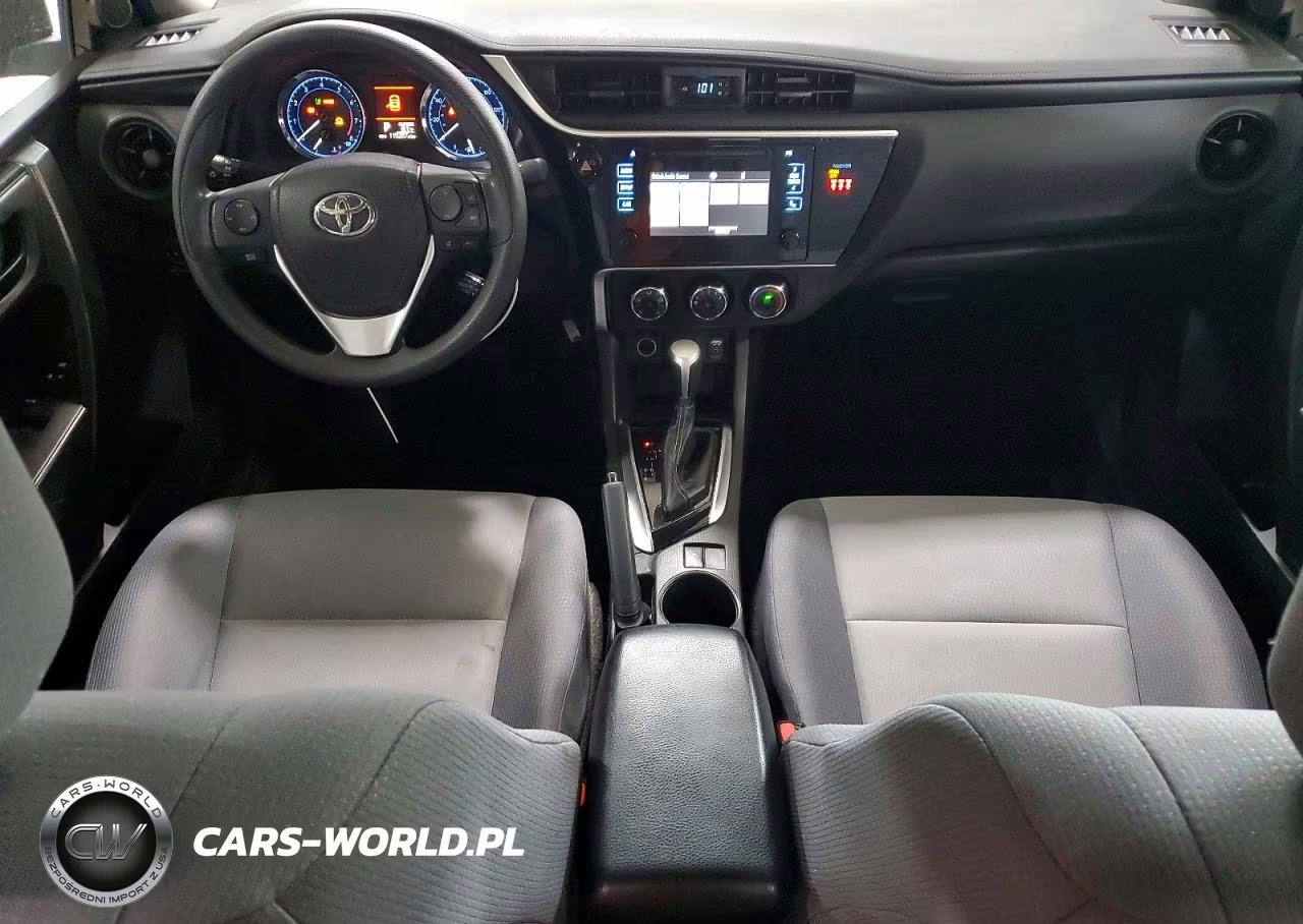 2018 Toyota Corolla L VIN:2T1BURHEXJC981253 - 8