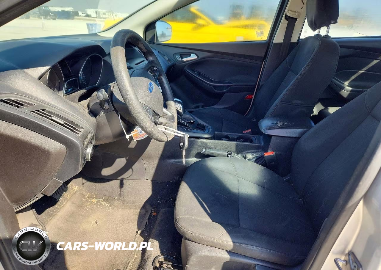 2015 Ford Focus Se VIN:1FADP3F29FL347797 - 7