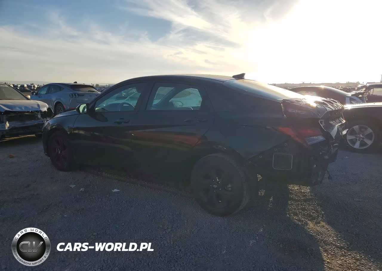 2023 Hyundai Elantra Sel VIN:KMHLM4AG5PU467000 - 2