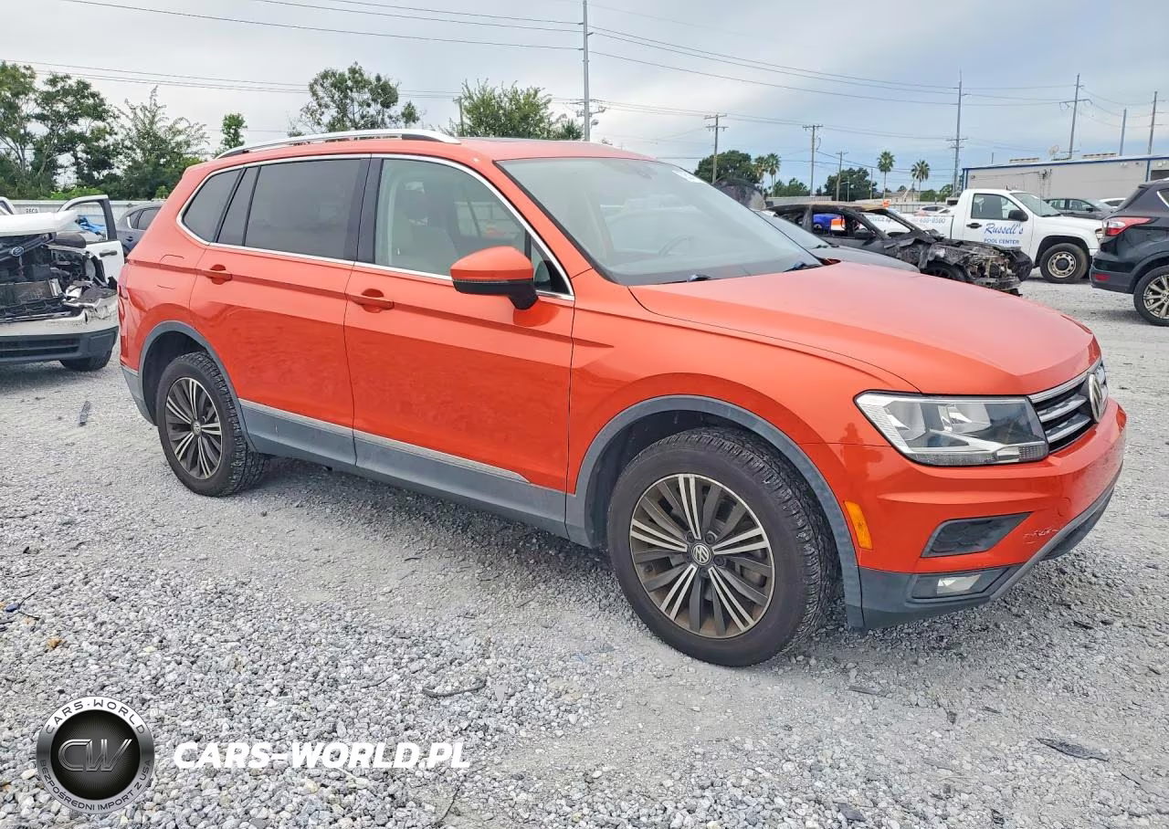 2018 Volkswagen Tiguan Se VIN:3VV3B7AX1JM163753 - 4