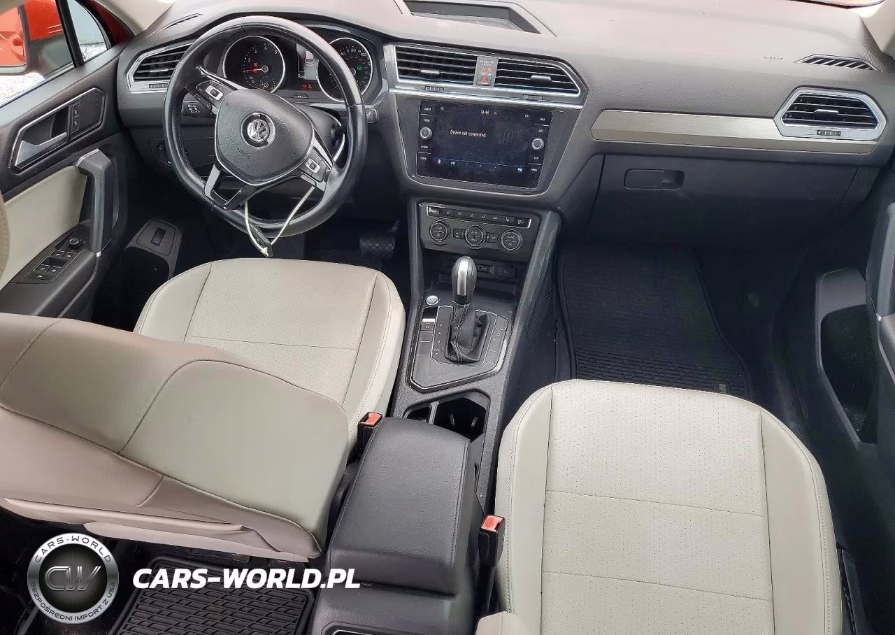 2018 Volkswagen Tiguan Se VIN:3VV3B7AX1JM163753 - 8