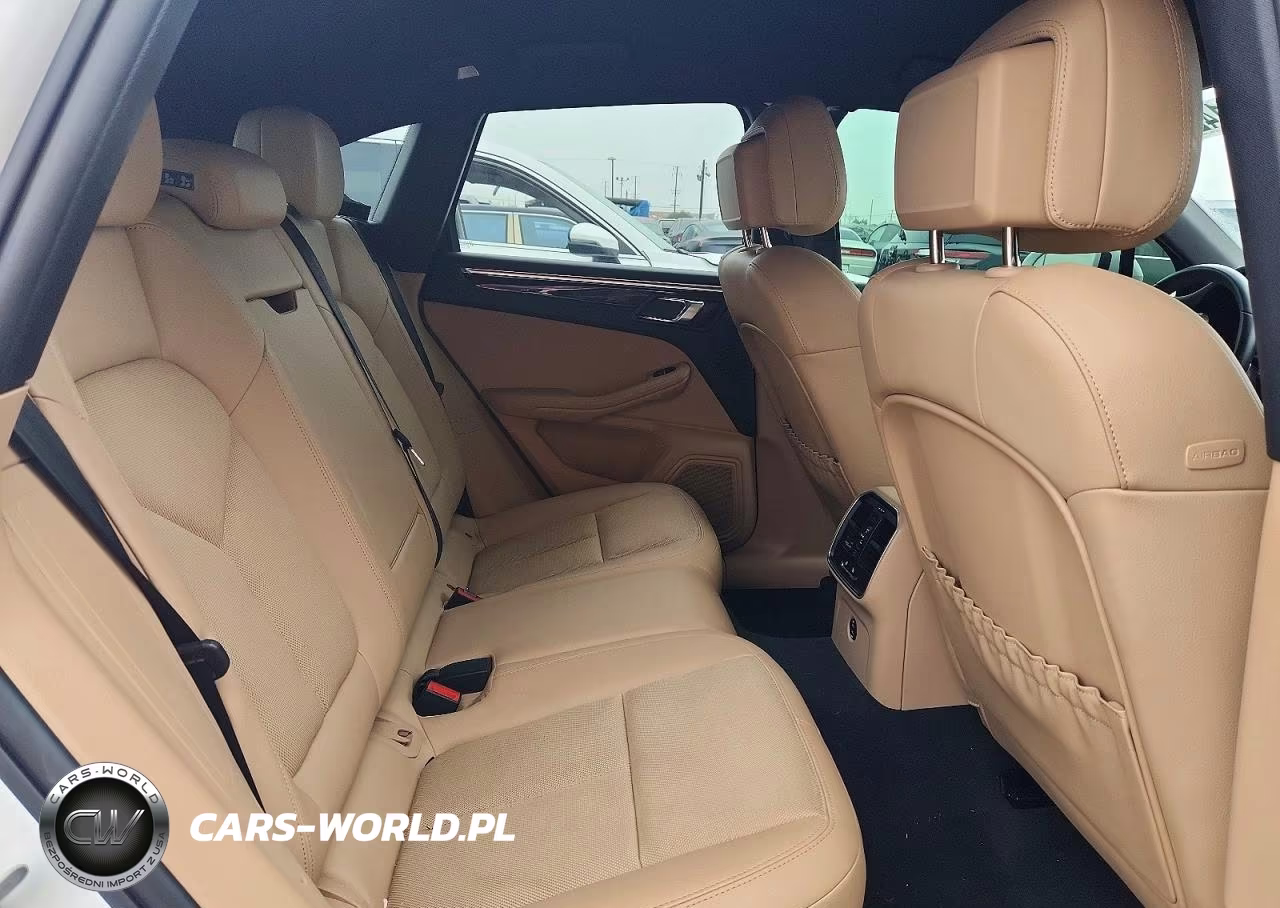 2023 Porsche Macan T VIN:WP1AA2A55PLB11240 - 11