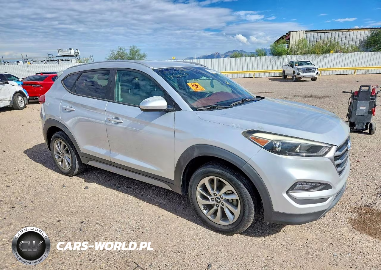 2018 Hyundai Tucson Sel VIN:KM8J33A46JU713845 - 4