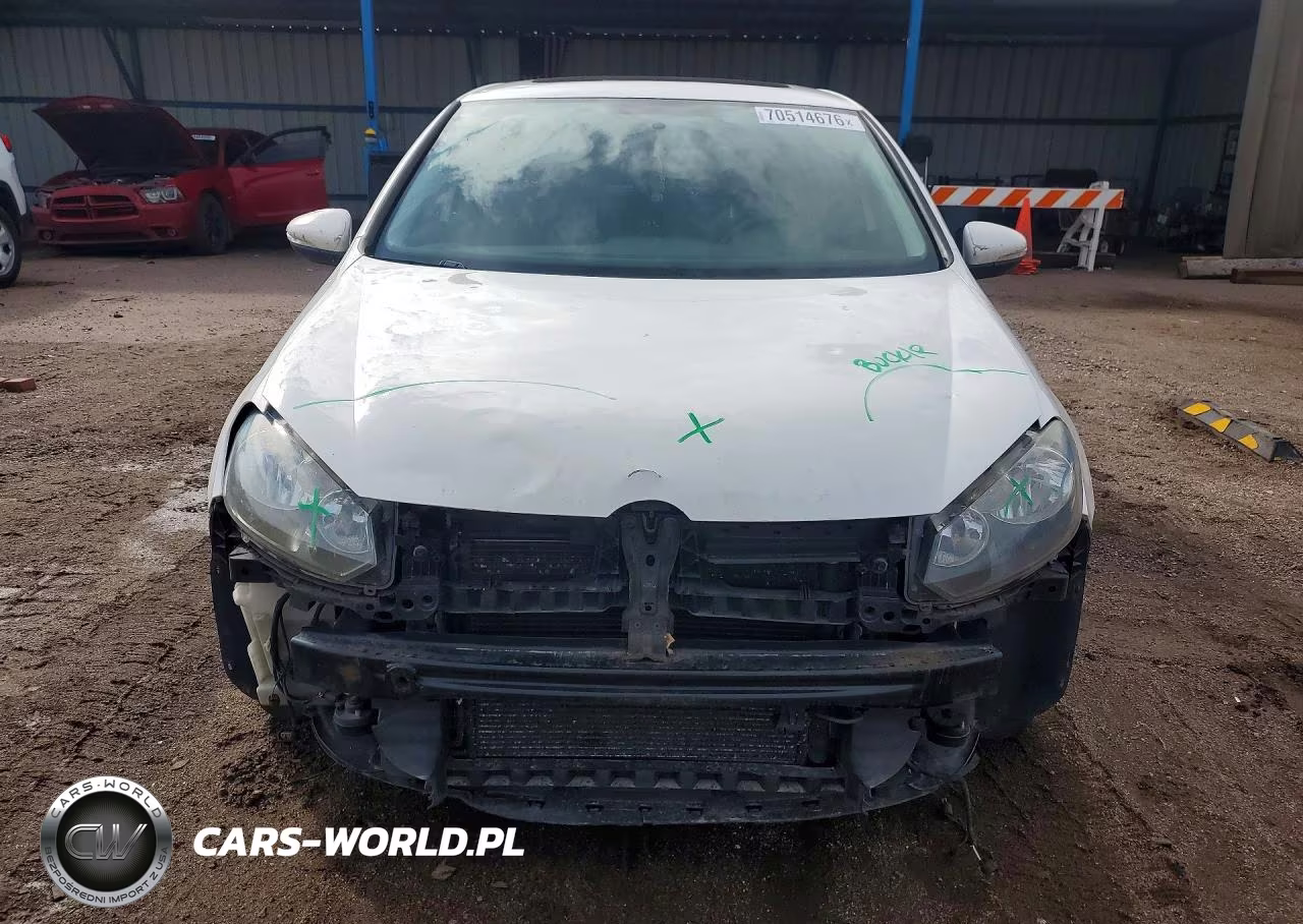 2013 Volkswagen Golf VIN:WVWDM7AJ4DW131652 - 5