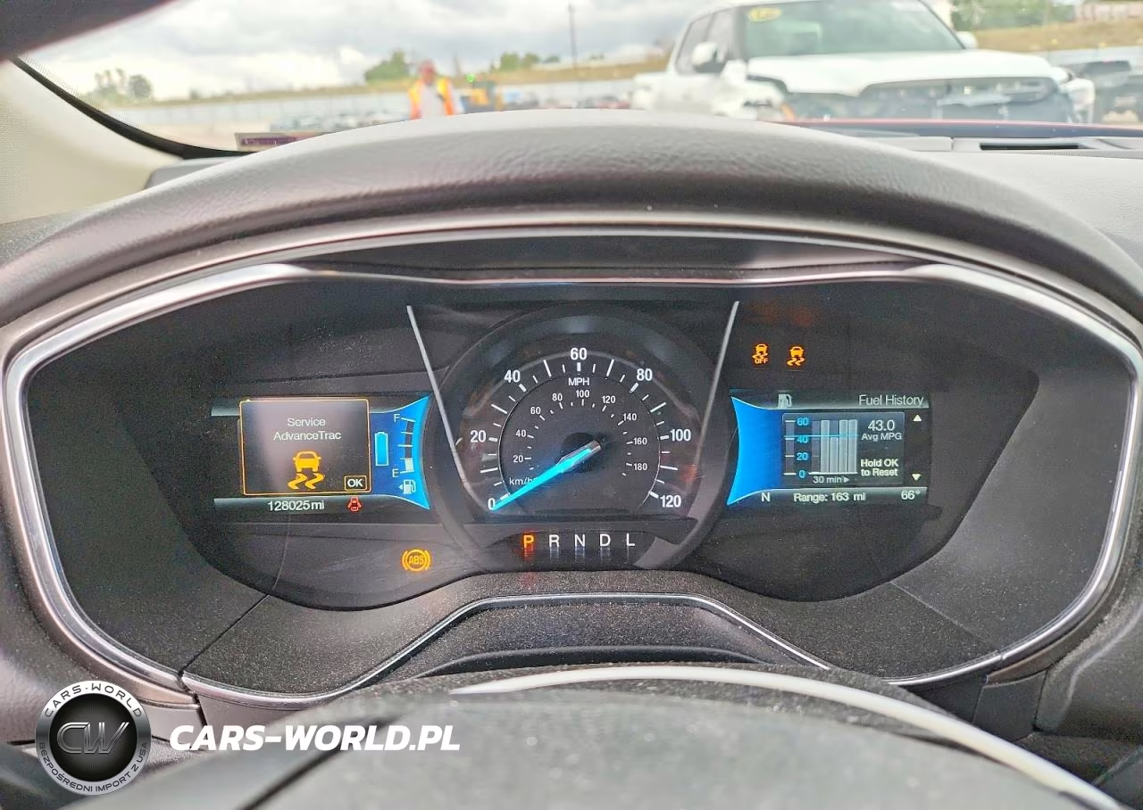 2018 Ford Fusion Se Hybrid VIN:3FA6P0LU3JR173653 - 9