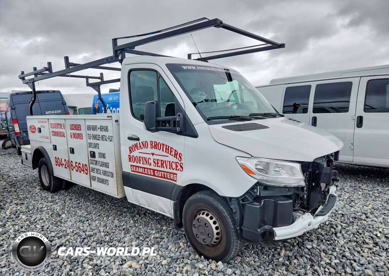 2023 Mercedes-Benz Sprinter 3500 VIN:W1X8N33Y8PN271148 - 4