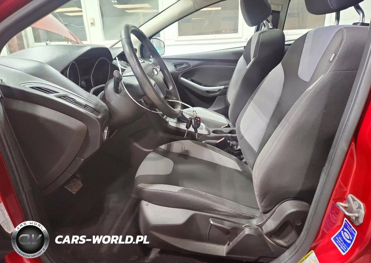 2012 Ford Focus Se VIN:1FAHP3F22CL273510 - 7