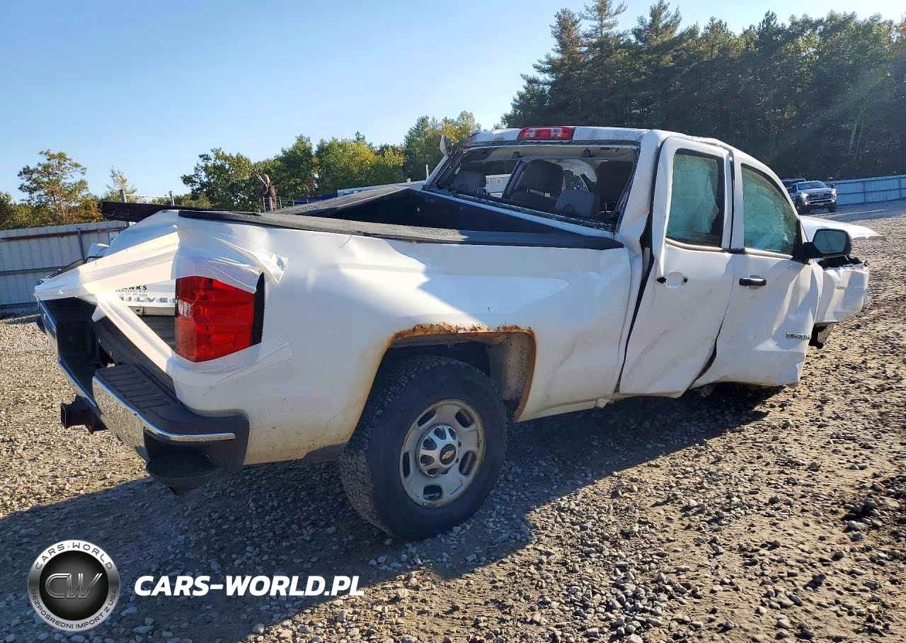 2015 Chevrolet Silverado C2500 Heavy Duty VIN:1GC2CUEG6FZ124193 - 3