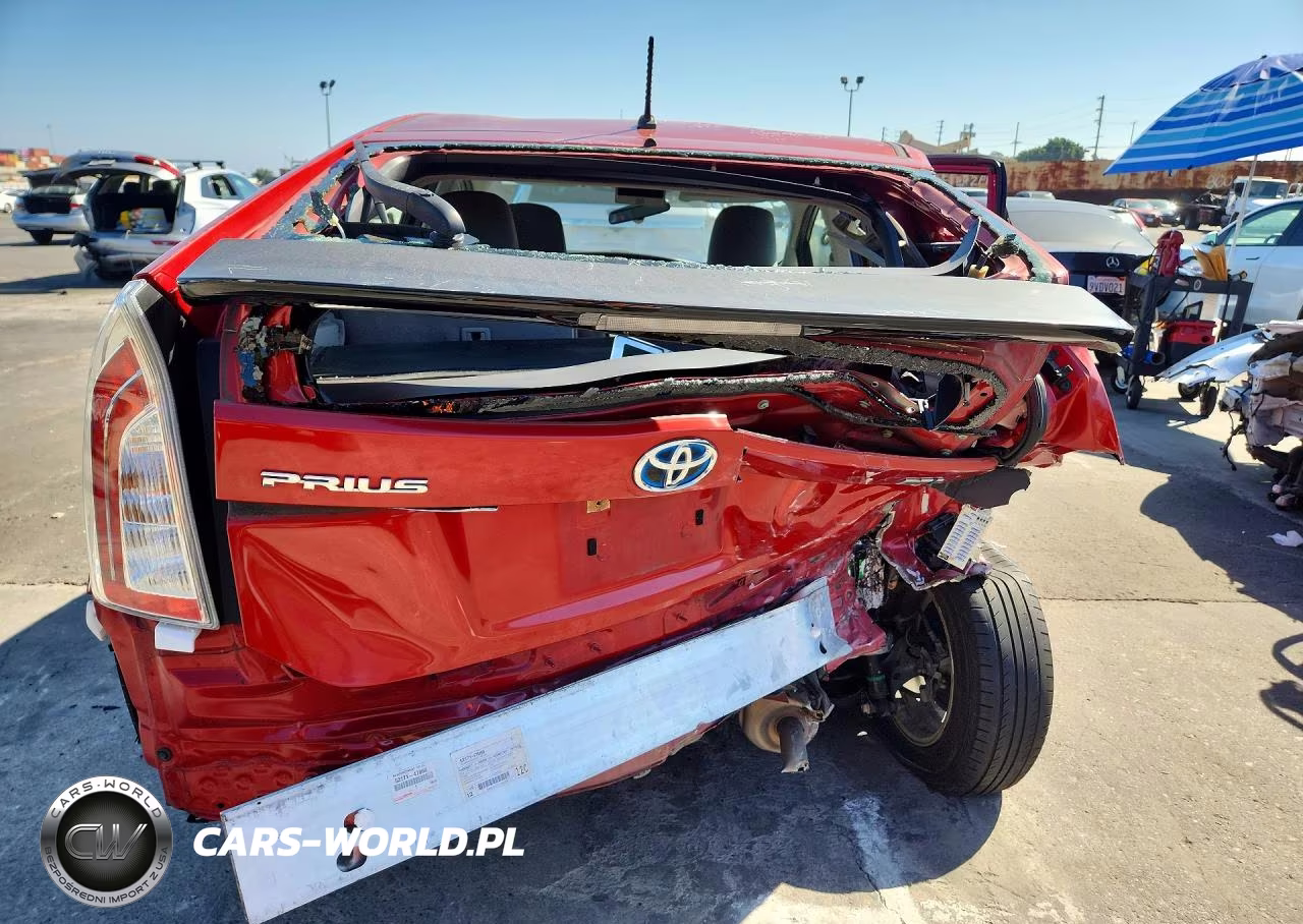 2014 Toyota Prius Two VIN:JTDKN3DU8E1738736 - 6