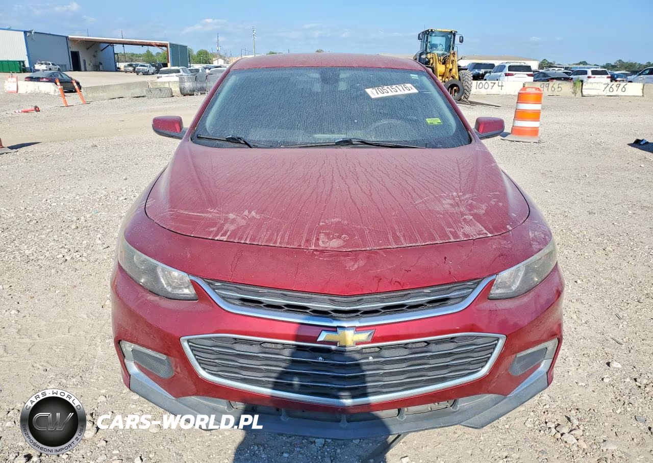 2018 Chevrolet Malibu Lt VIN:1G1ZD5ST3JF159280 - 5