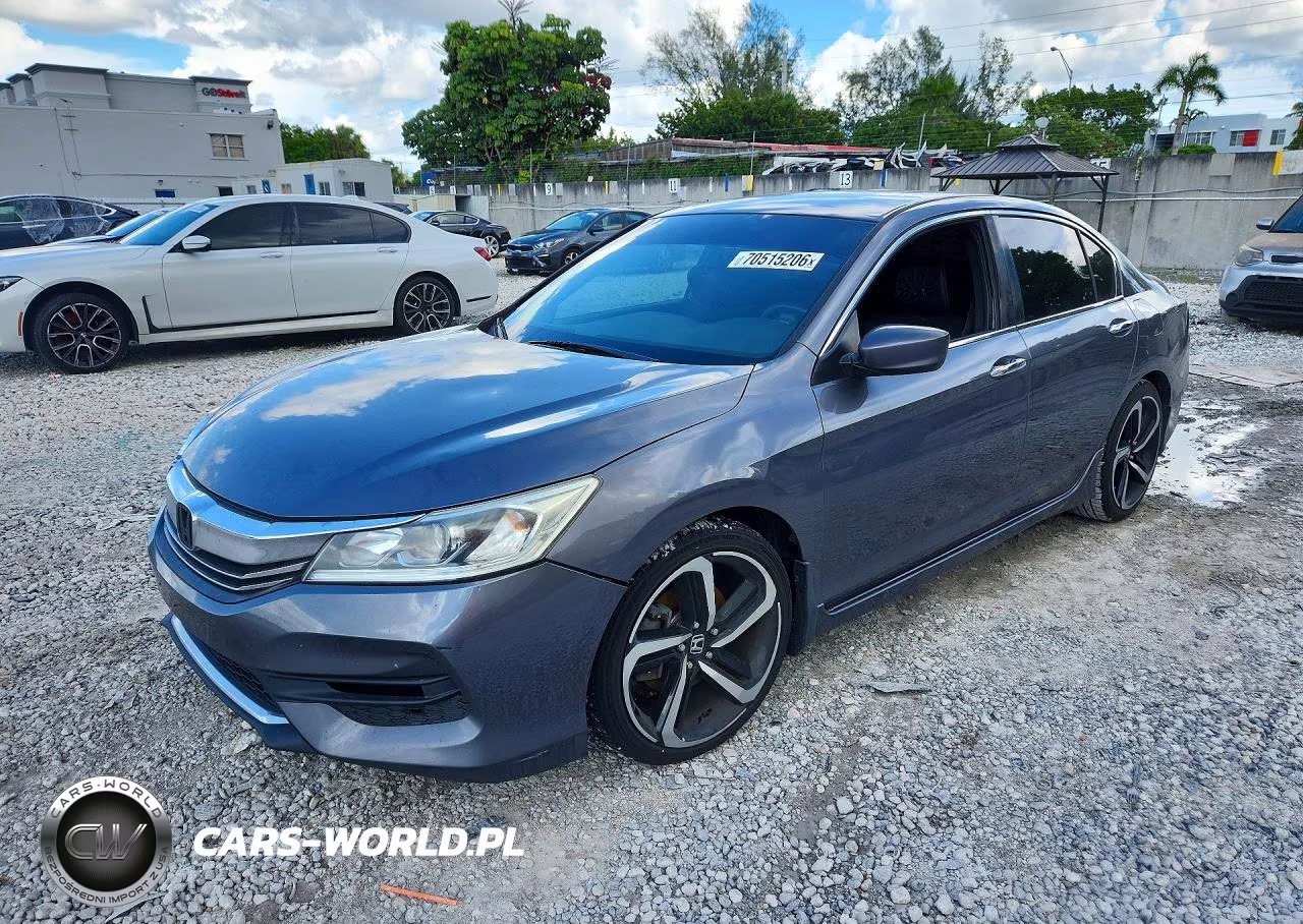 2016 Honda Accord Sport VIN:1HGCR2F50GA236722 - 1