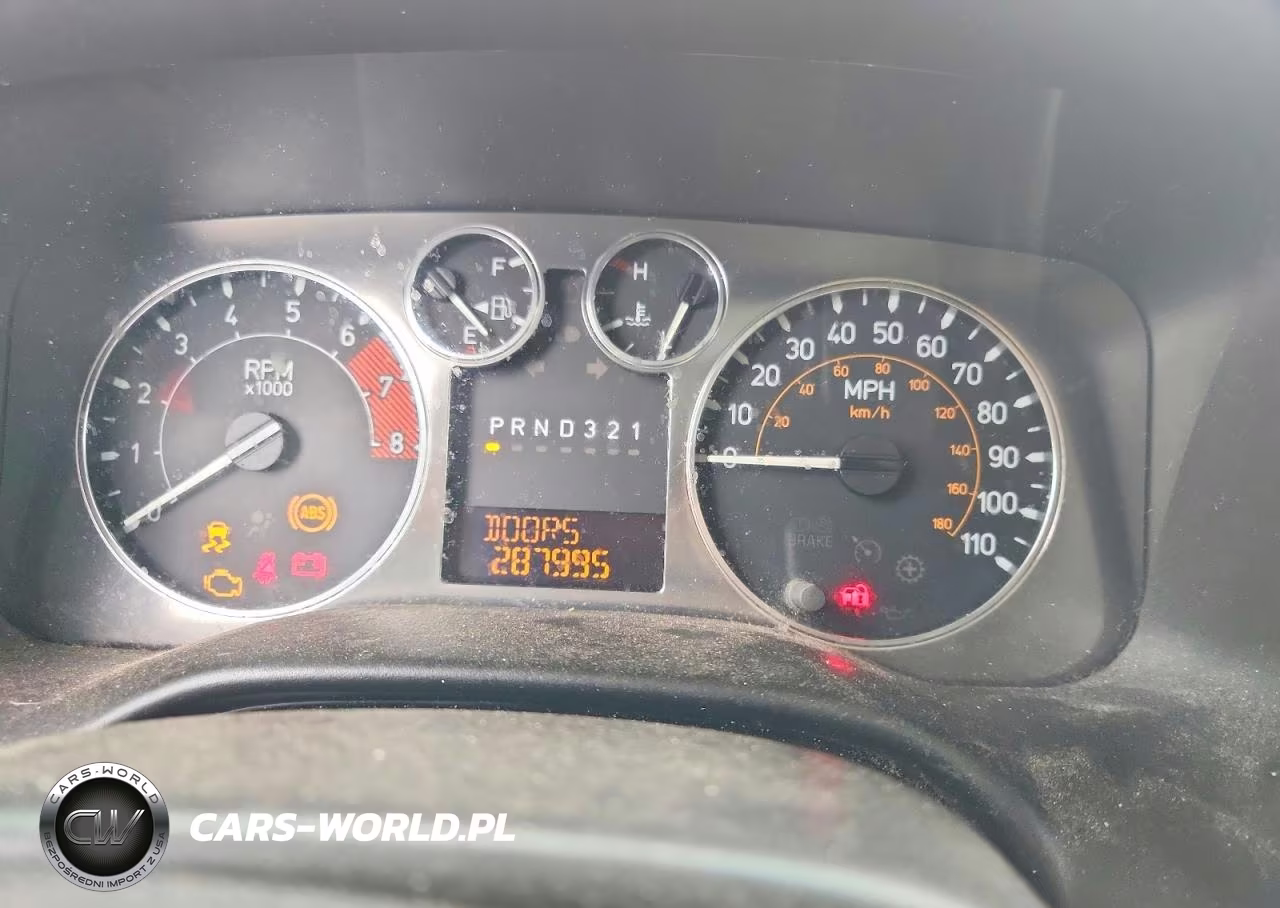 2006 Hummer H3 VIN:5GTDN136168308080 - 9