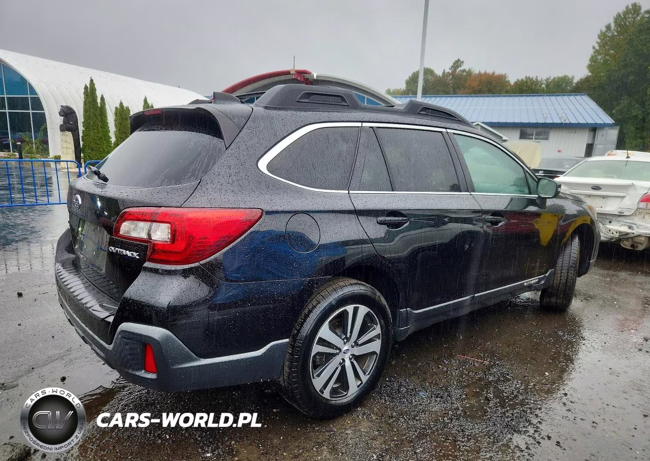 2018 Subaru Outback 2.5I Limited VIN:4S4BSANC9J3350833 - 3