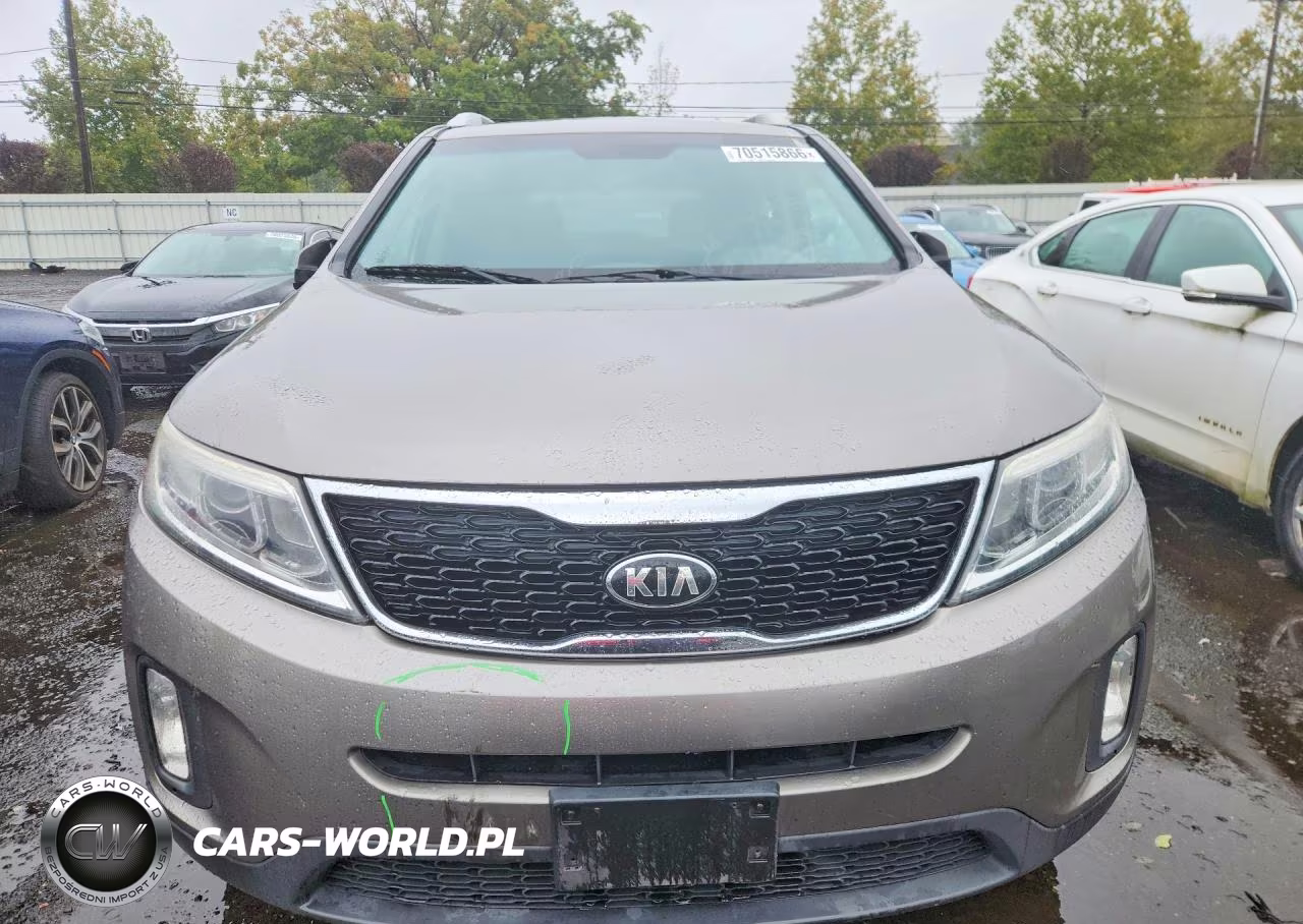 2015 Kia Sorento Lx VIN:5XYKTDA62FG642569 - 5