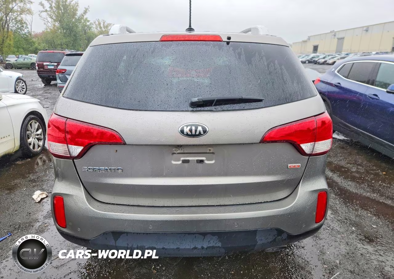 2015 Kia Sorento Lx VIN:5XYKTDA62FG642569 - 6
